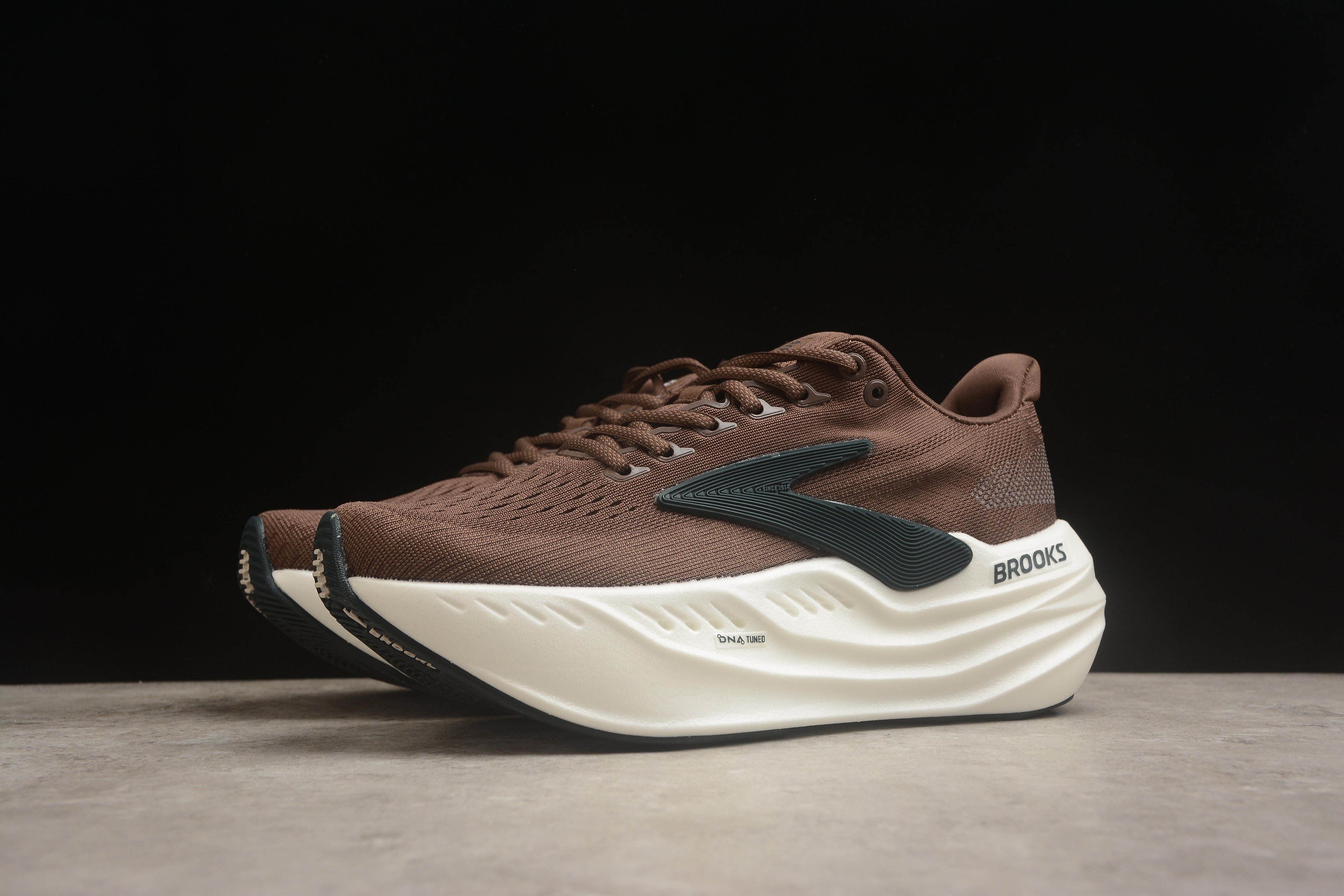 Brooks Glycerin Max marrone bianco