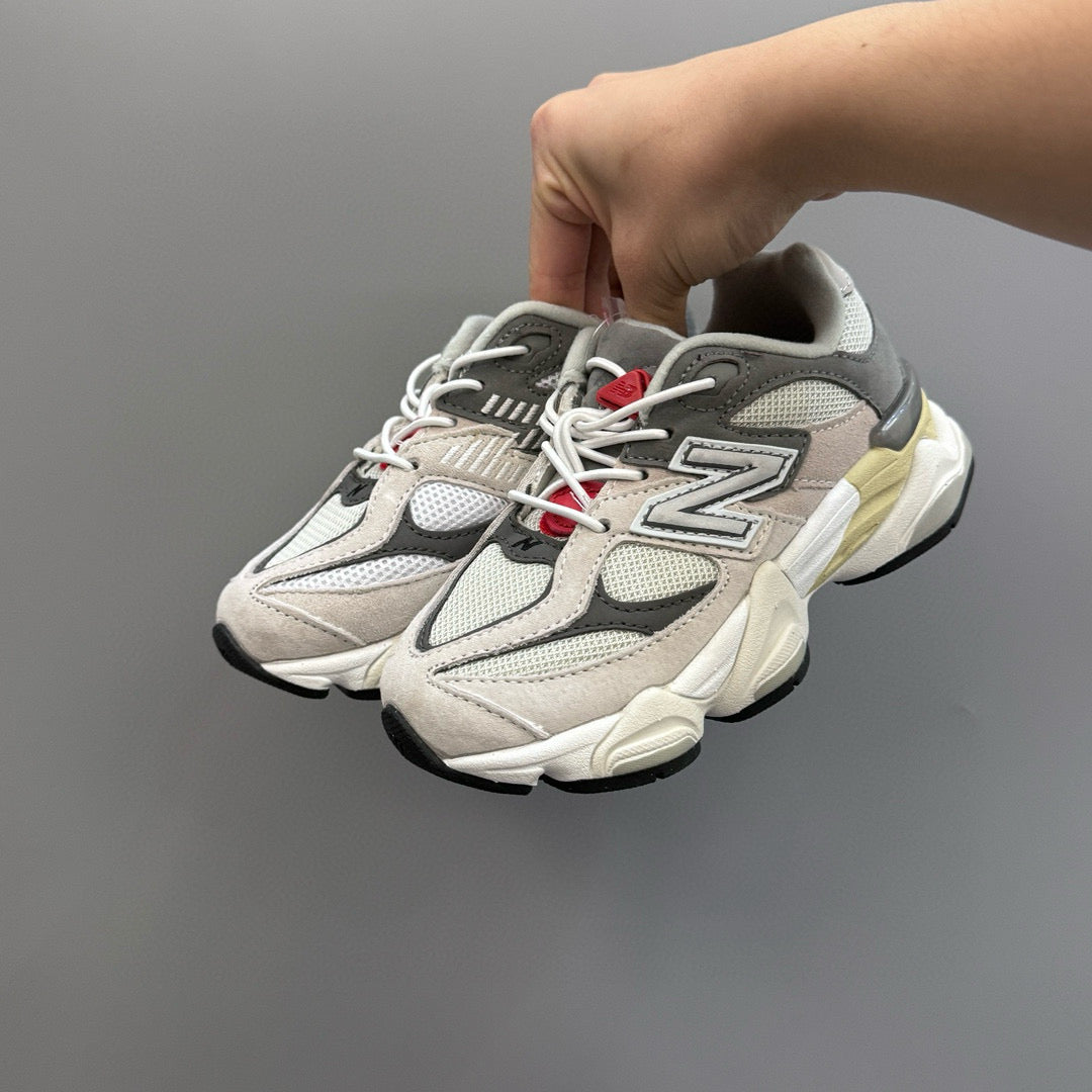 New Balance NB 9060 junior beige verde scuro