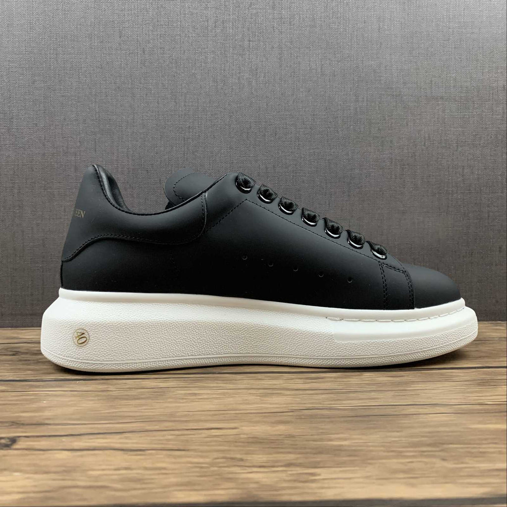 Alexander McQueen sneakers suola oversize Black