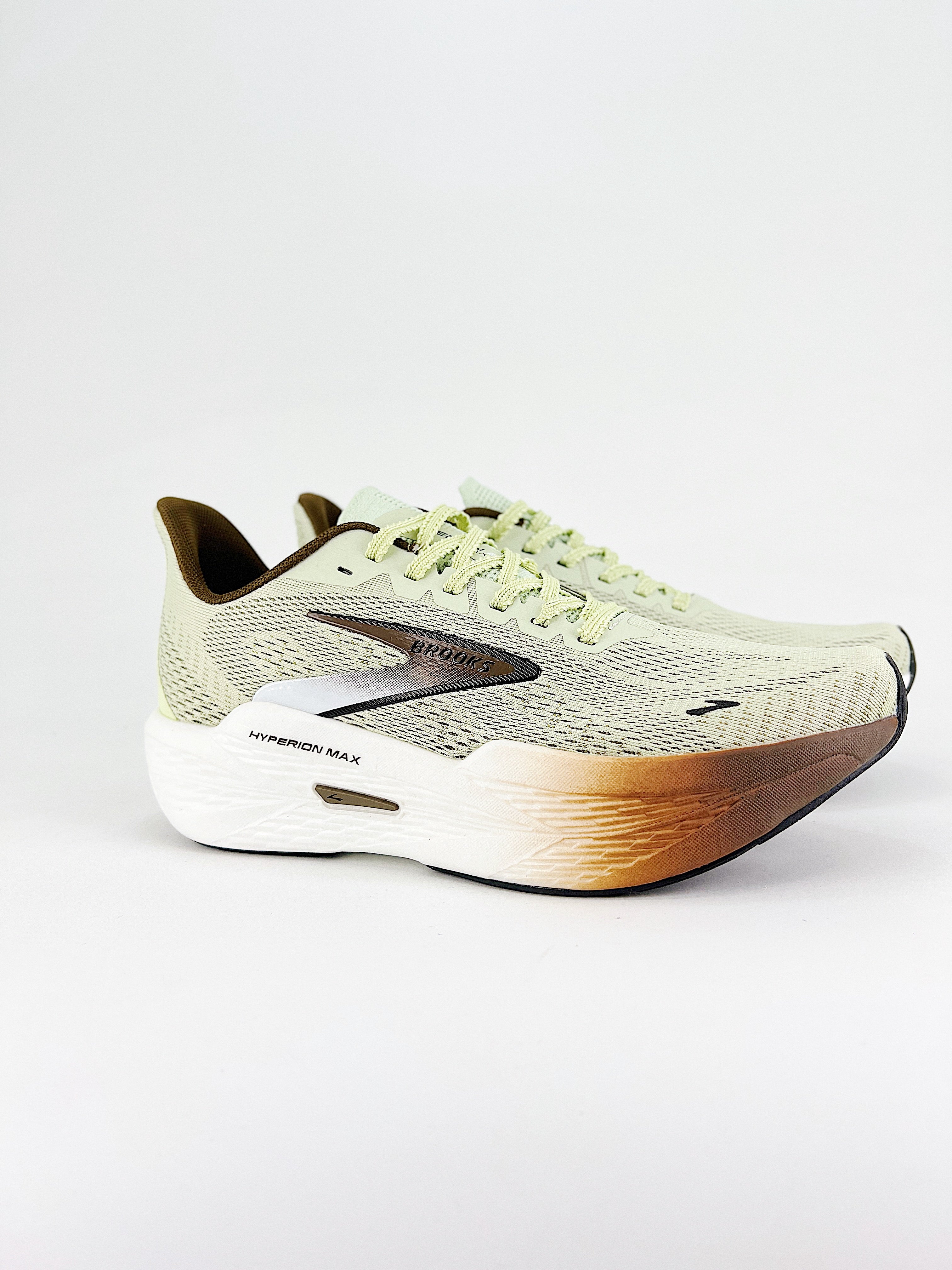 Brooks Hyperion Max 2 verde chiaro
