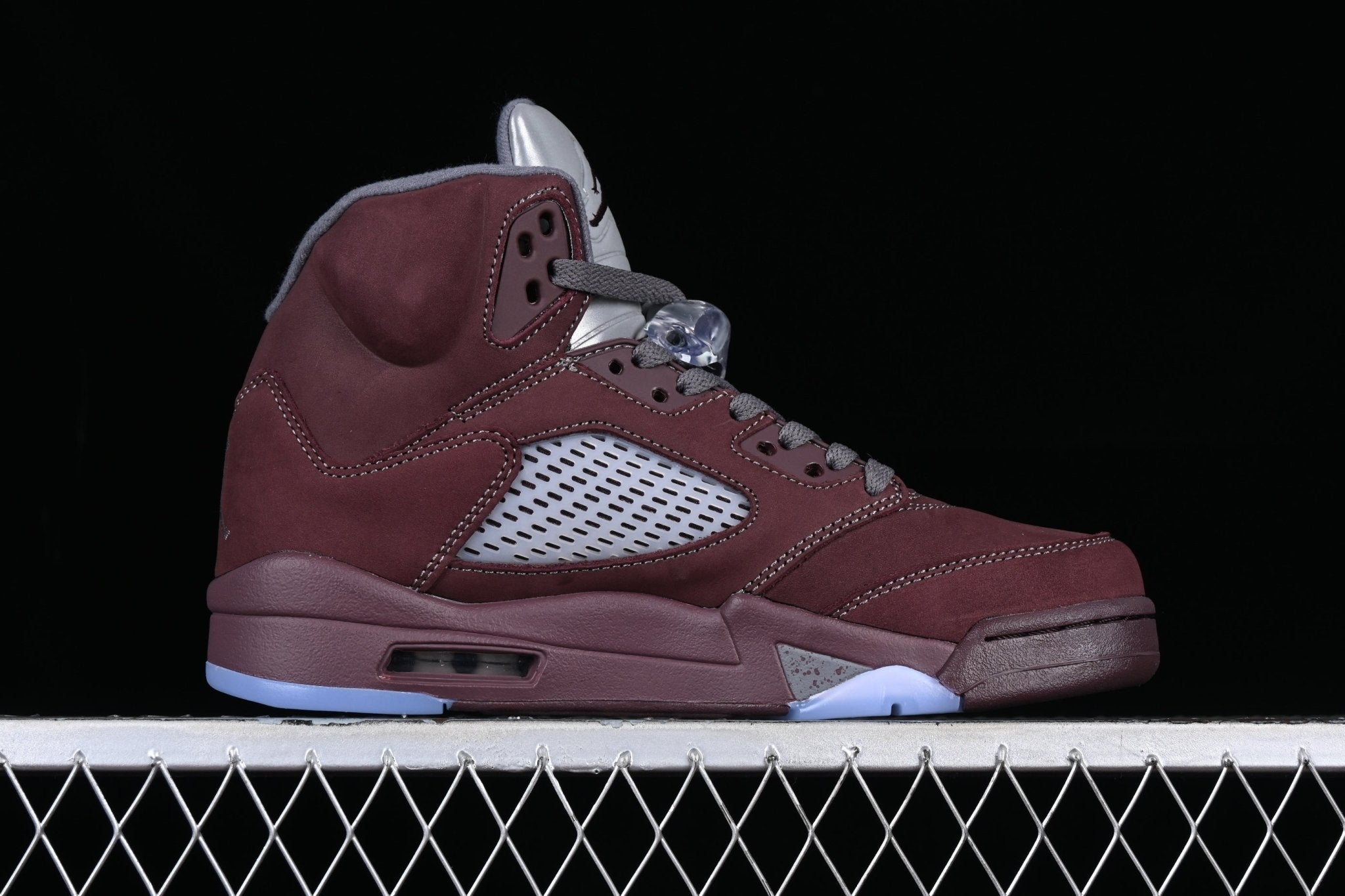 Nike Air Jordan 5 Retro Burgundy - VIBES MILANO