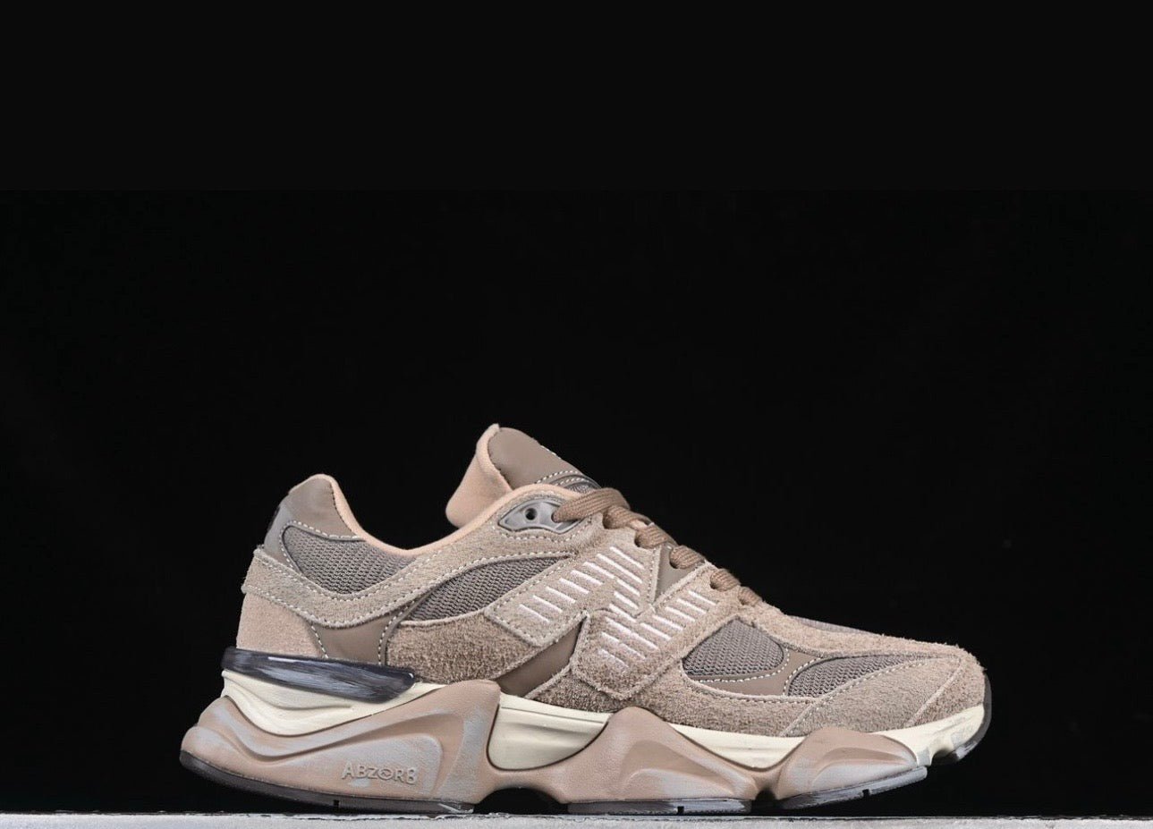 New Balance NB 9060 Mushroom Brown - VIBES MILANO