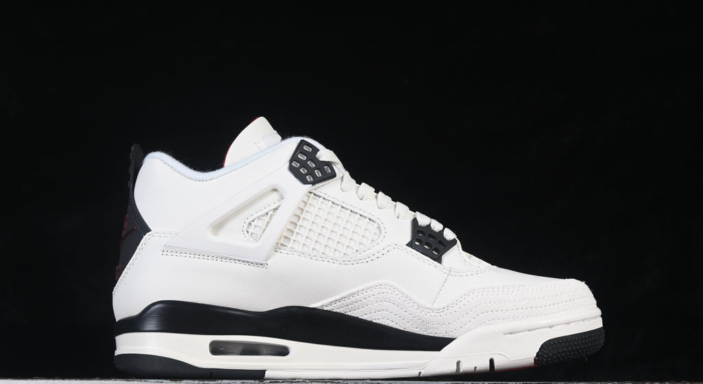 Nike Air Jordan 4 Retro "Flight Club"