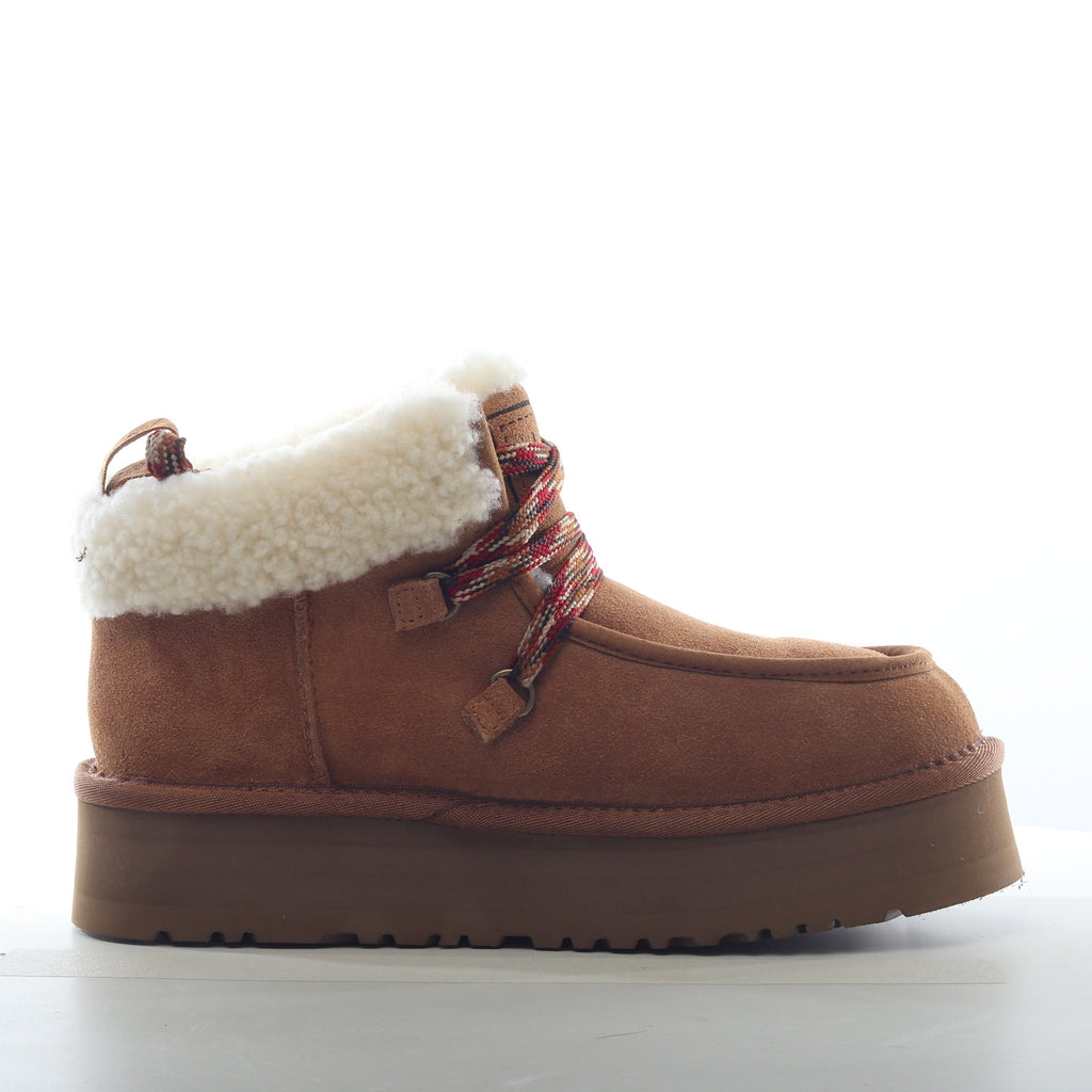 Ugg Funkarra Cabin Cuff marrone