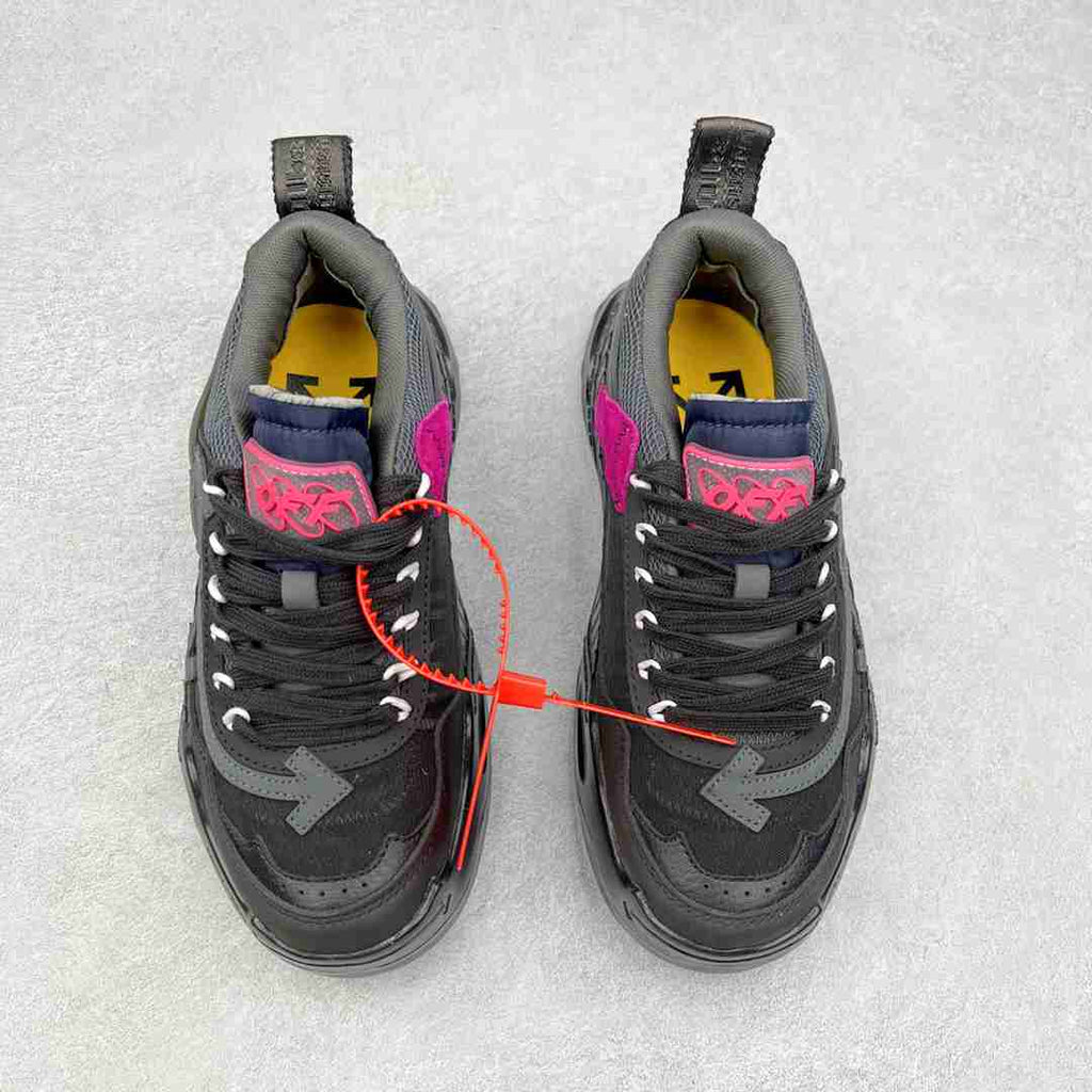 Off-White Odsy 1000 OW total black