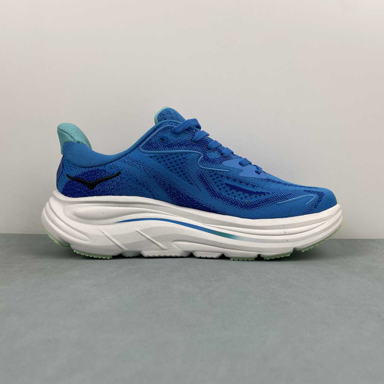 Hoka One Bondi 9 green