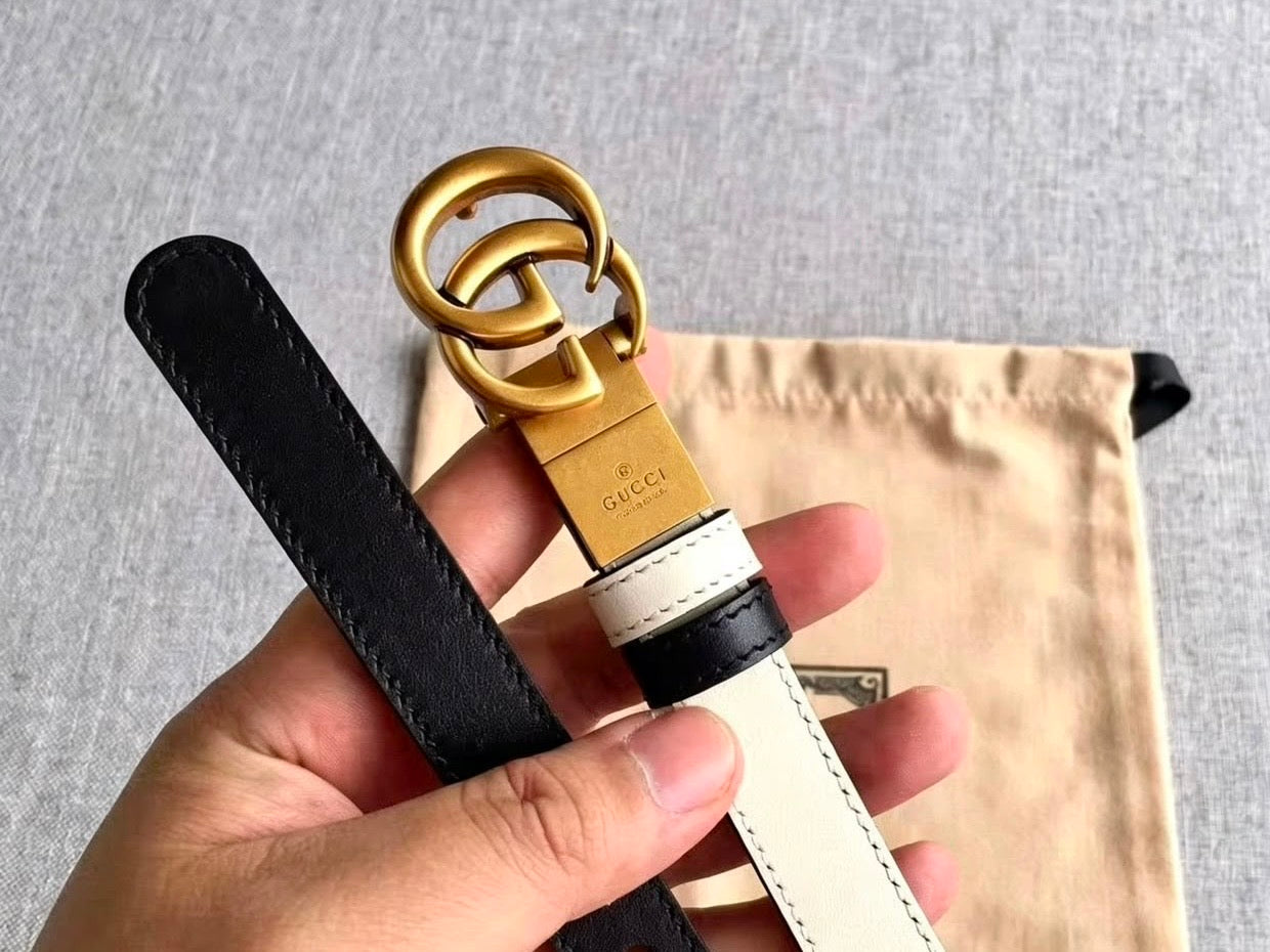 Cintura Gucci GG Marmont Reversible Bianca