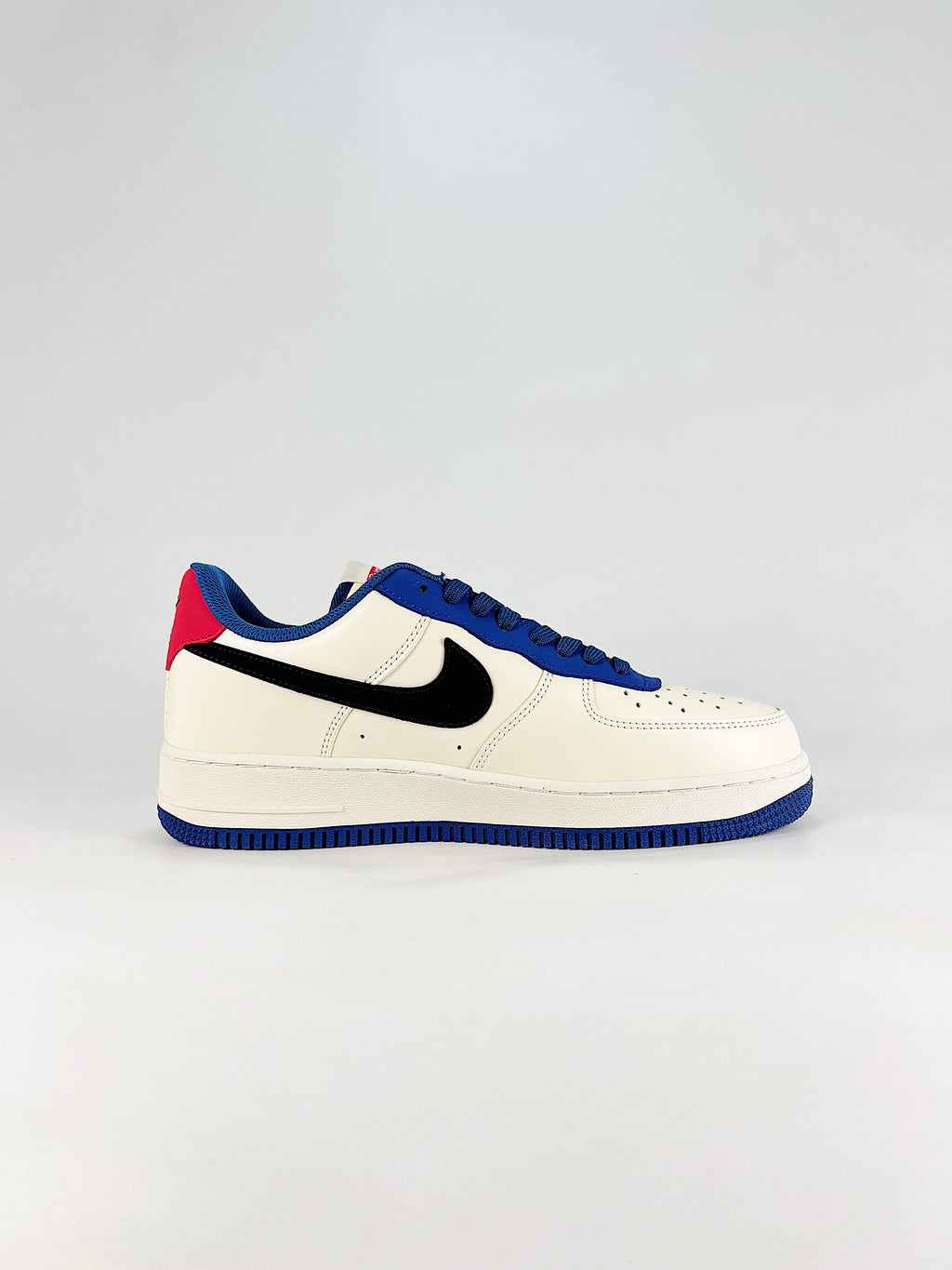 Nike Air Force 1 Supreme – White/Blue