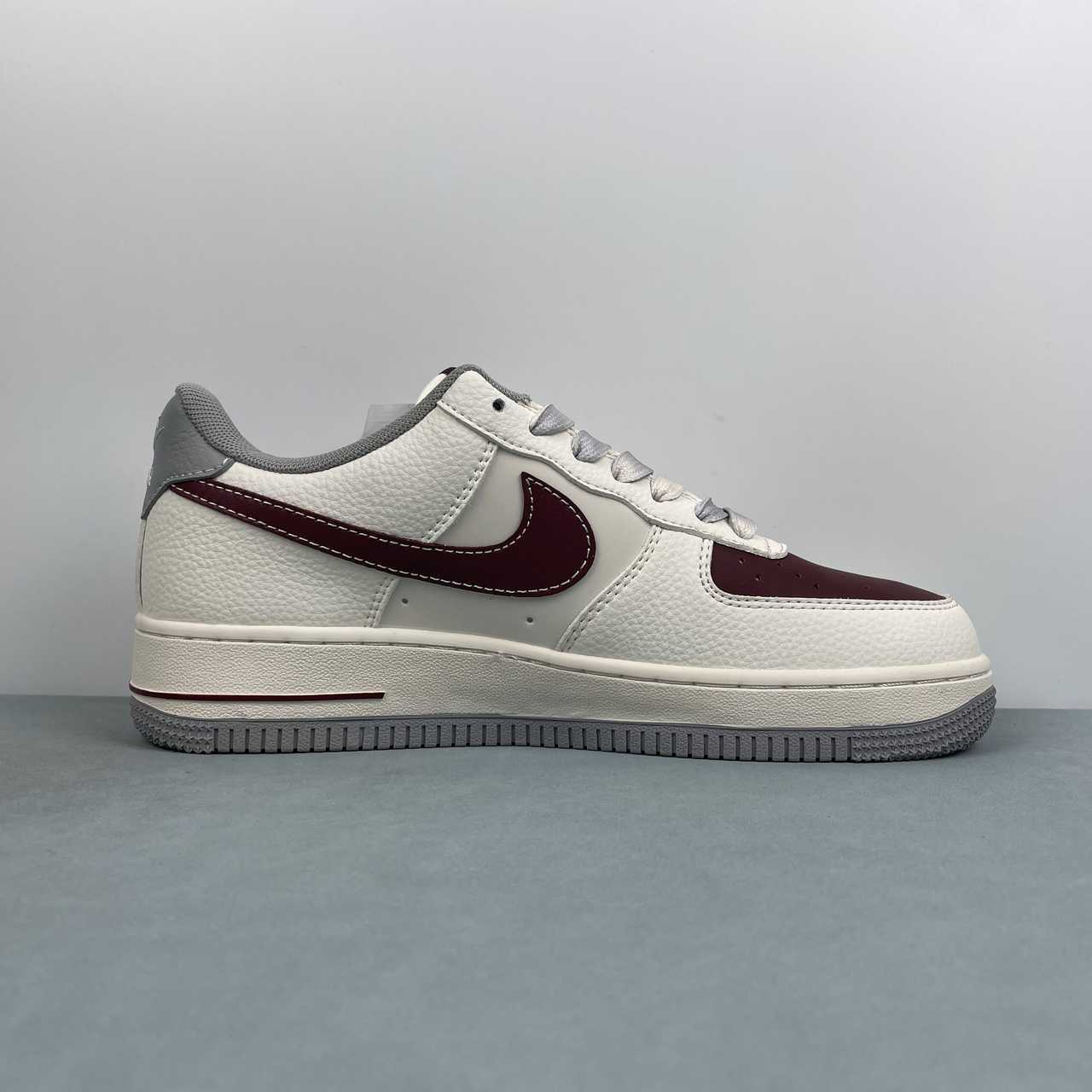 Nike Air Force 1 ’07 Low QW5606-268