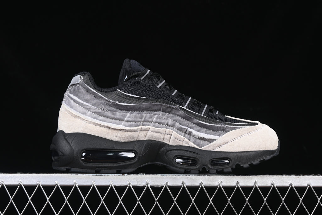 Nike Air Max 95 CDG x Comme des Garçons black grey