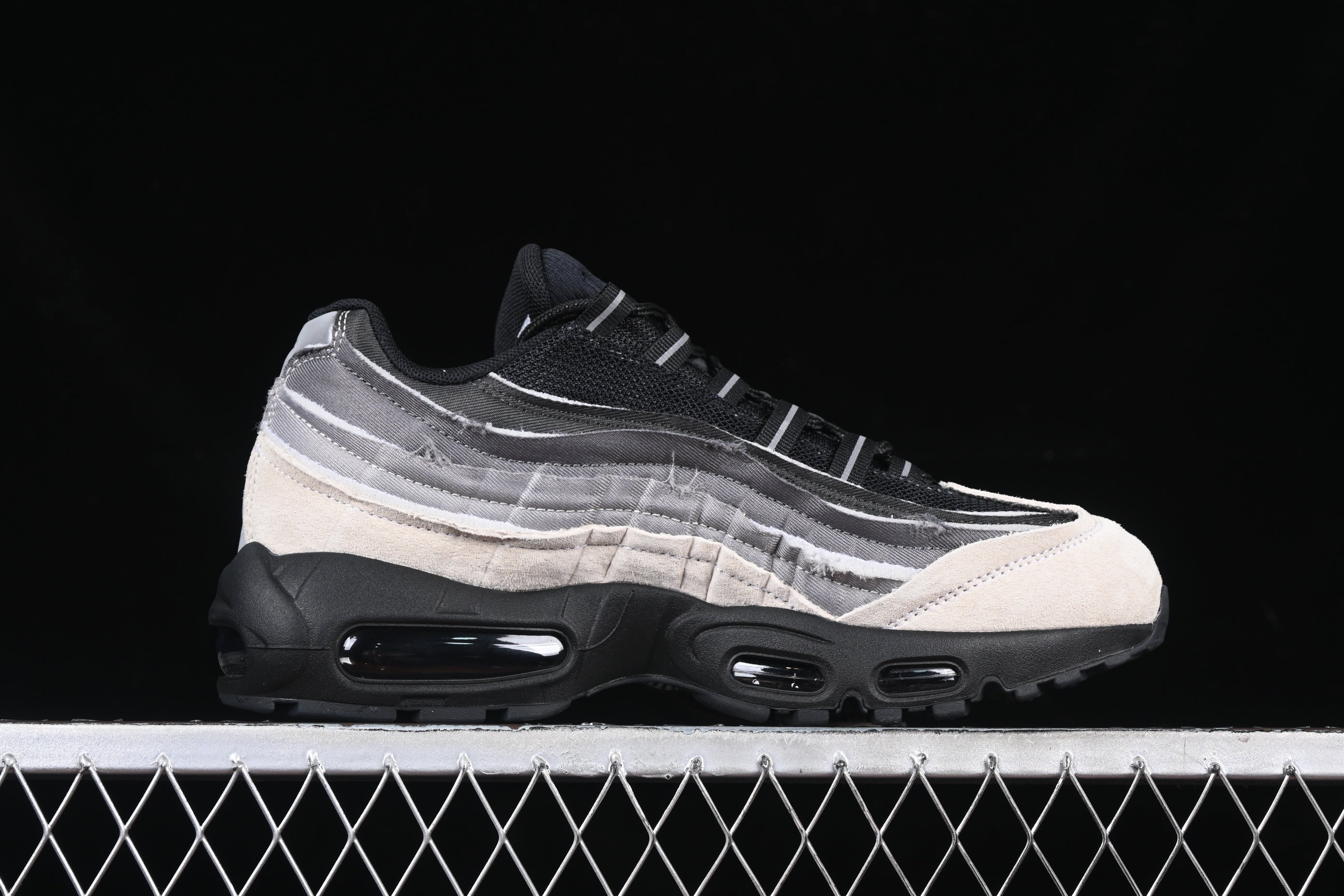 Nike Air Max 95 CDG x Comme des Garçons black grey