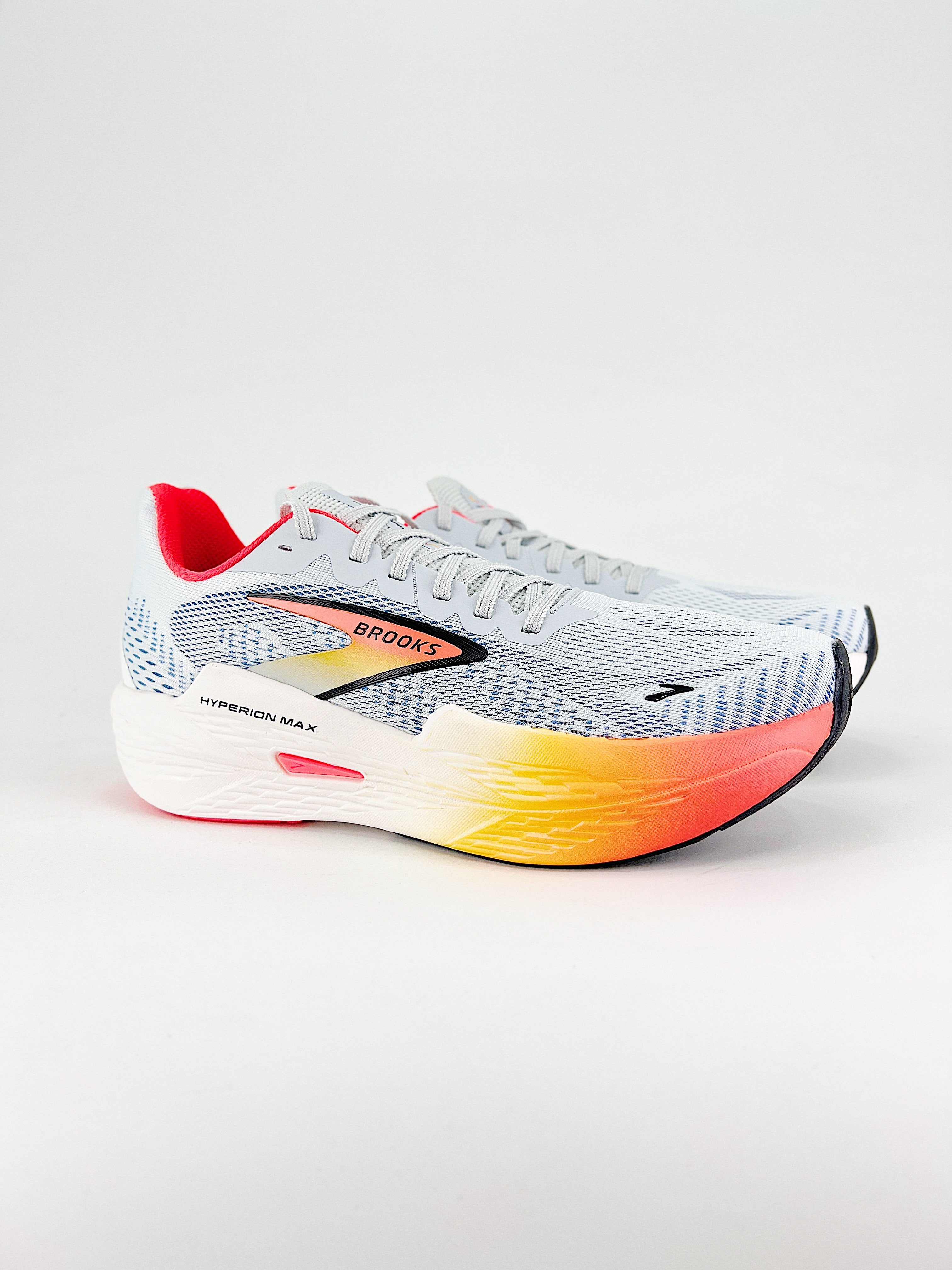 Brooks Hyperion Max 2 grigio chiaro