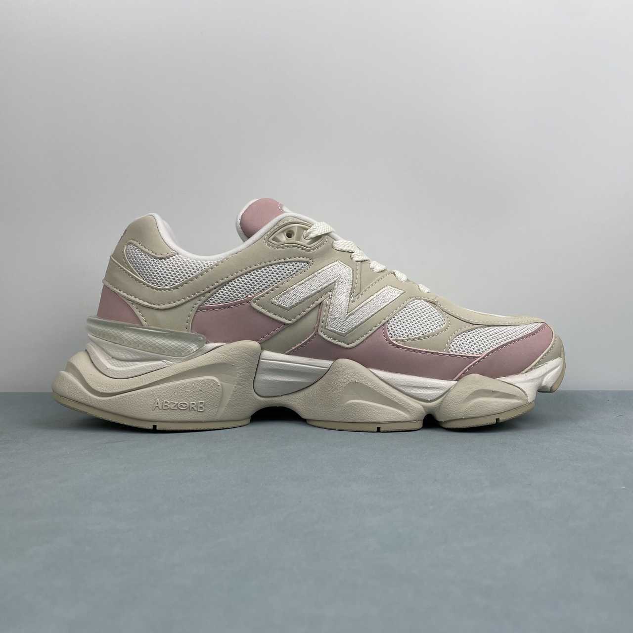 New Balance NB 9060 Pink Cream