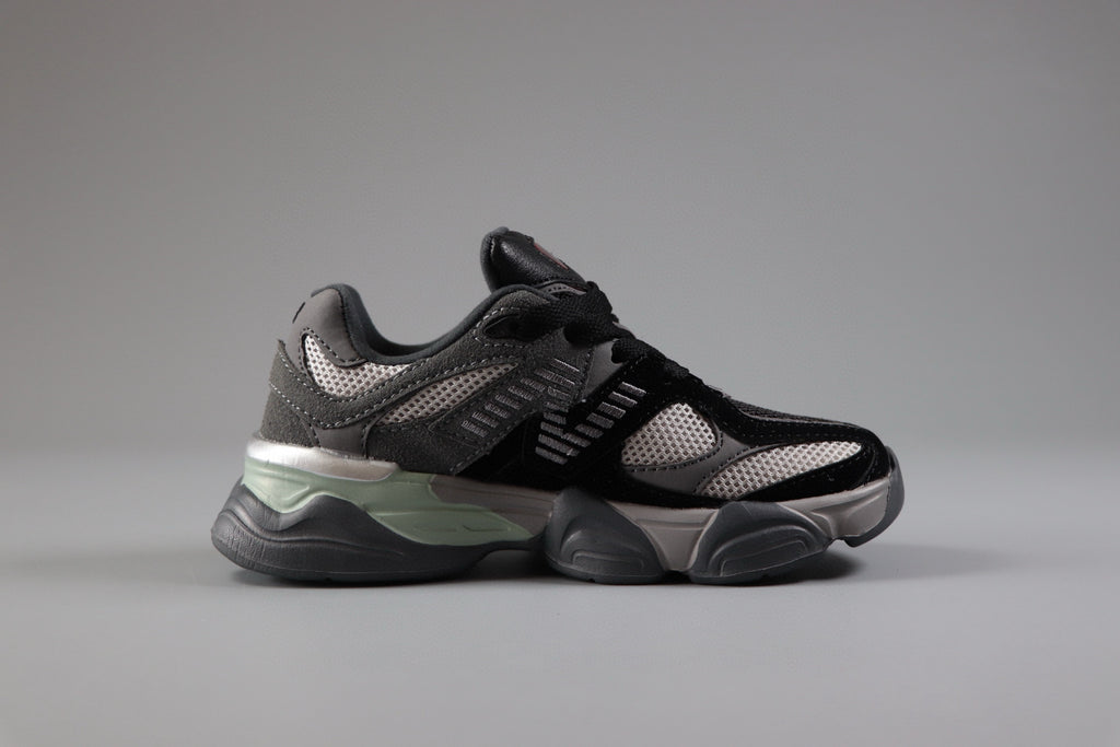 New Balance NB 9060 junior Black Grey