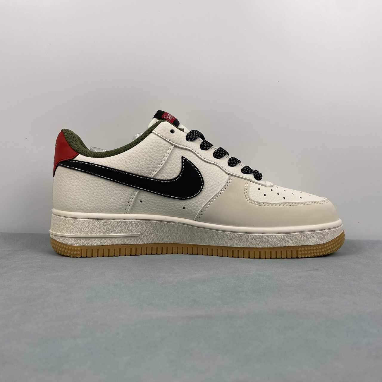 Nike Air Force 1 07 Low Supreme XS1958-567