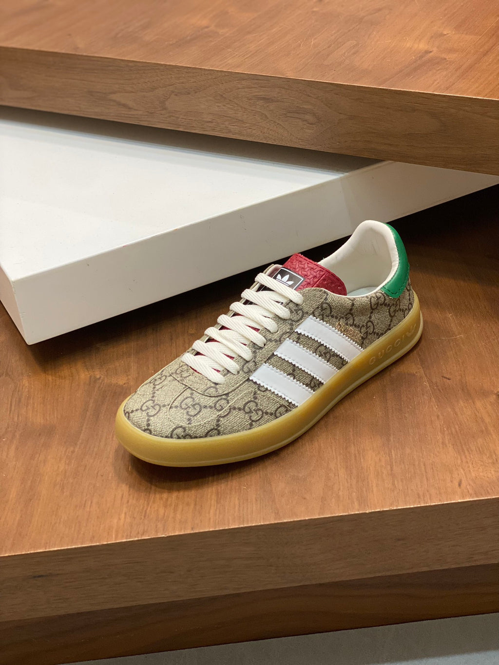 Adidas x Gucci Gazelle Beige GG Monogram - VIBES MILANO