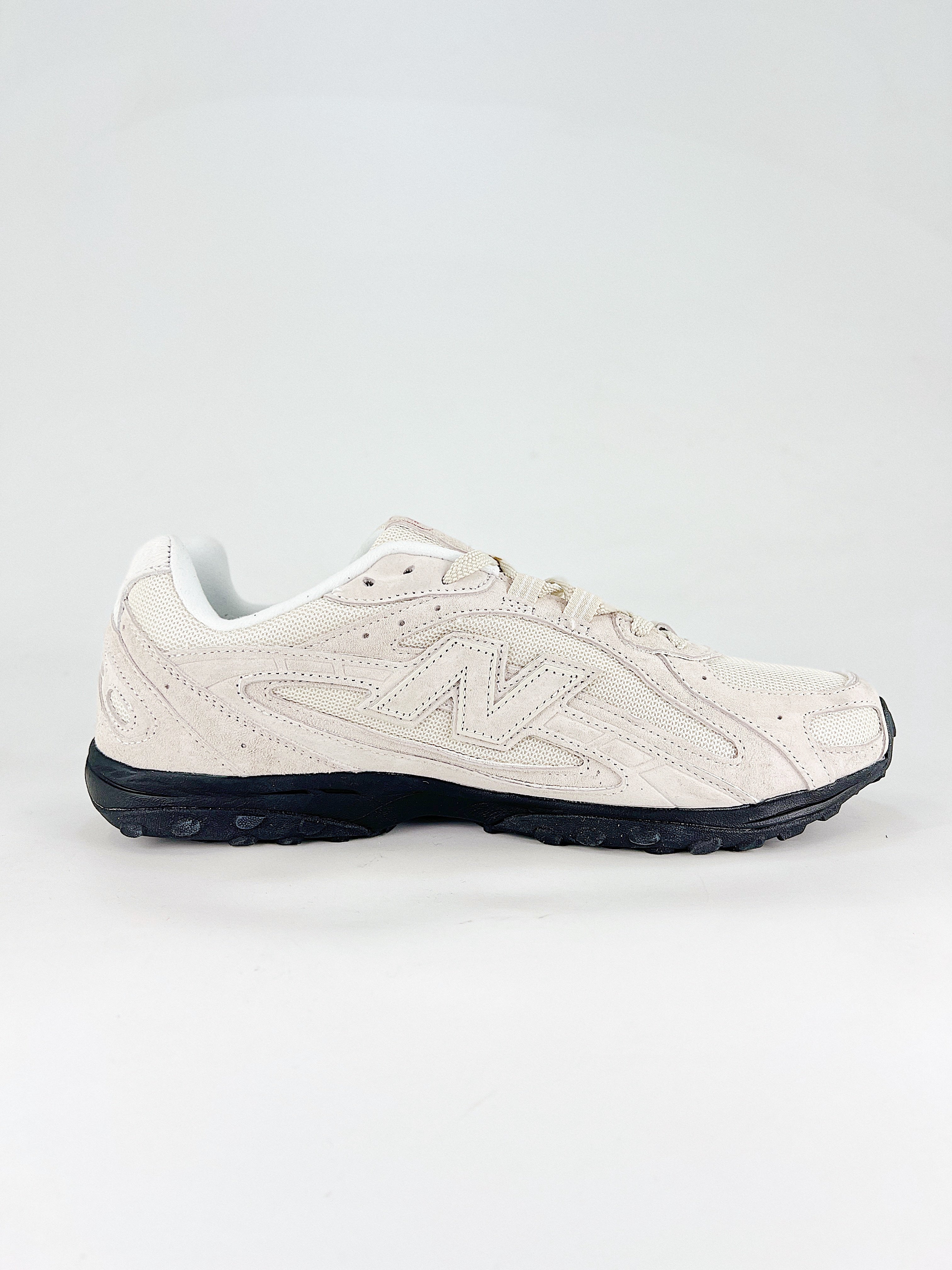 New Balance 204 L Year of The Horse White