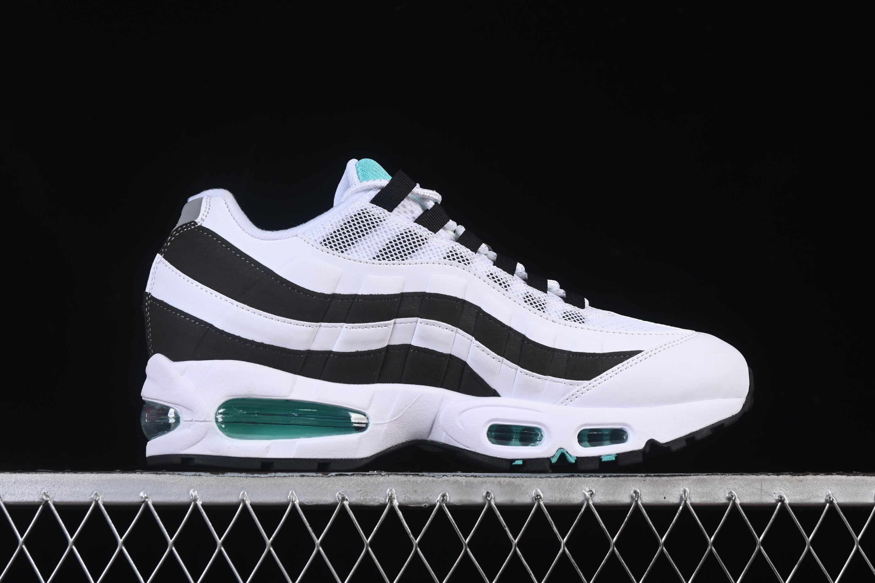 Nike Air Max 95 OG Big Bubble Black Border