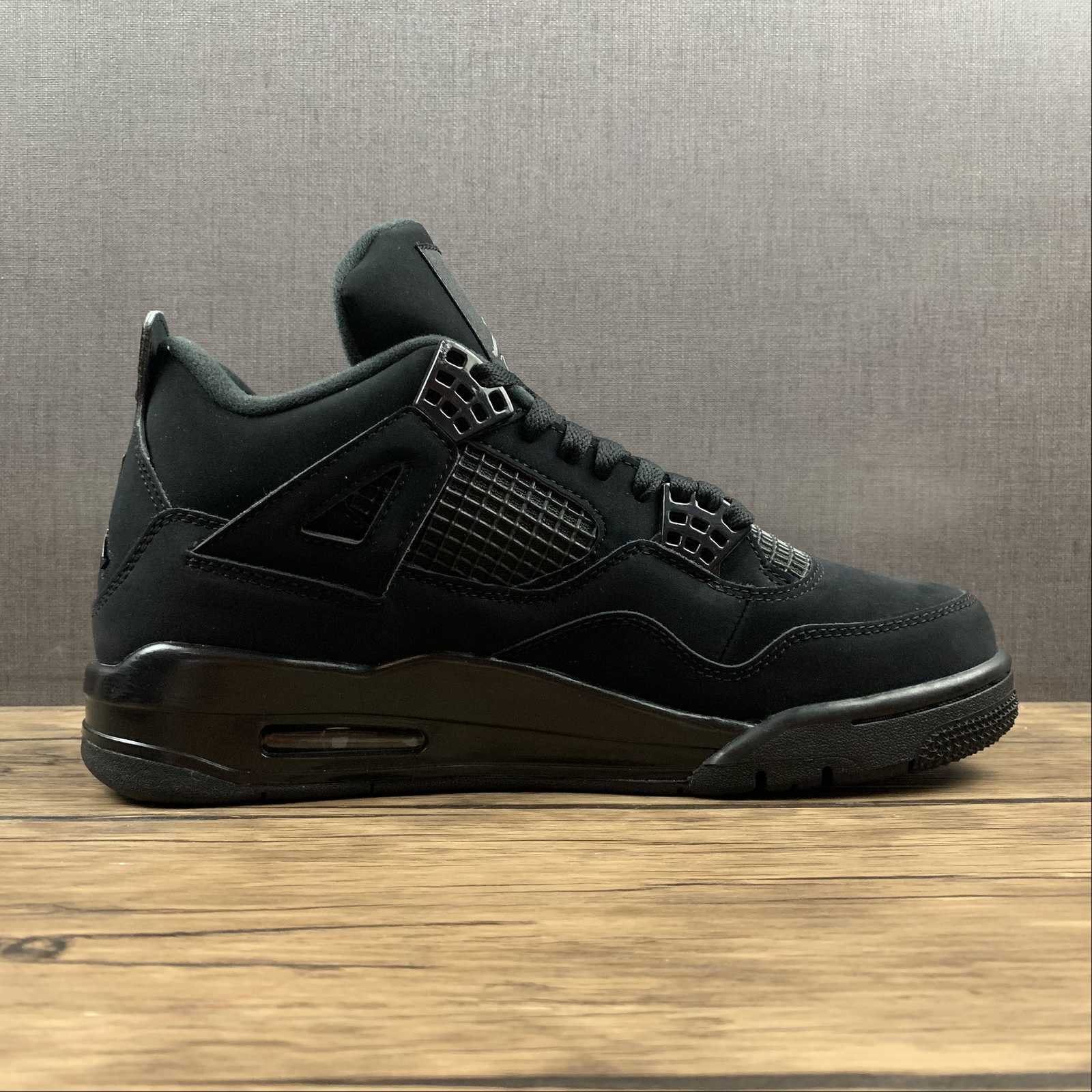 Nike Air Jordan 4 Retro Black Cat 2020