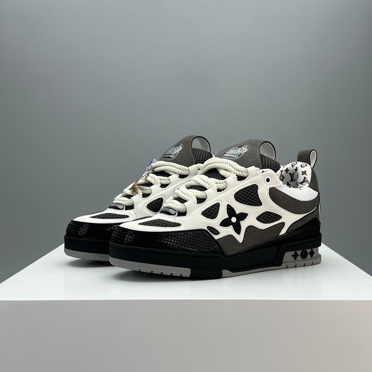 Louis Vuitton Skate Trainer sneakers grigio/nero