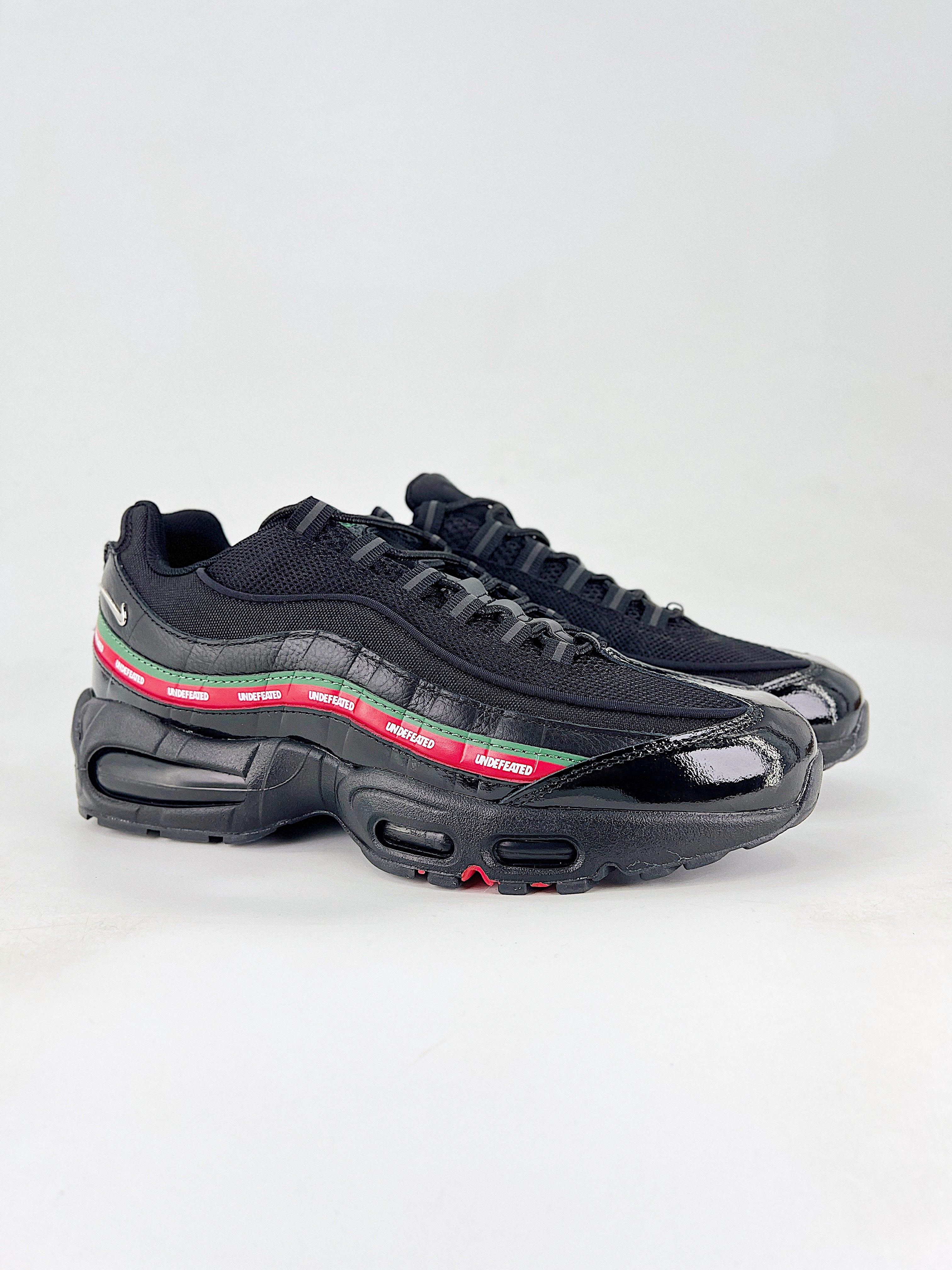 Nike Air Max 95 SP Undefeated Black – Edizione Limitata