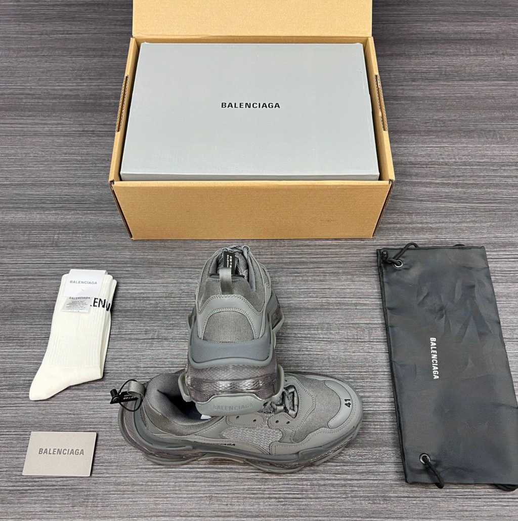 Balenciaga Sneakers Triple S Grigio
