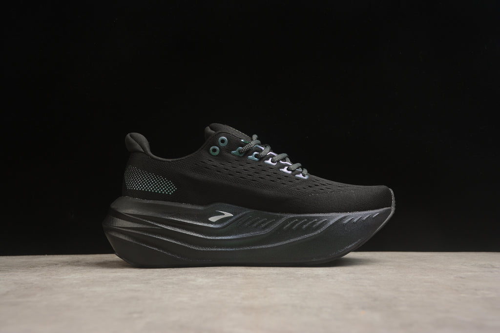 Brooks Glycerin Max nero totale