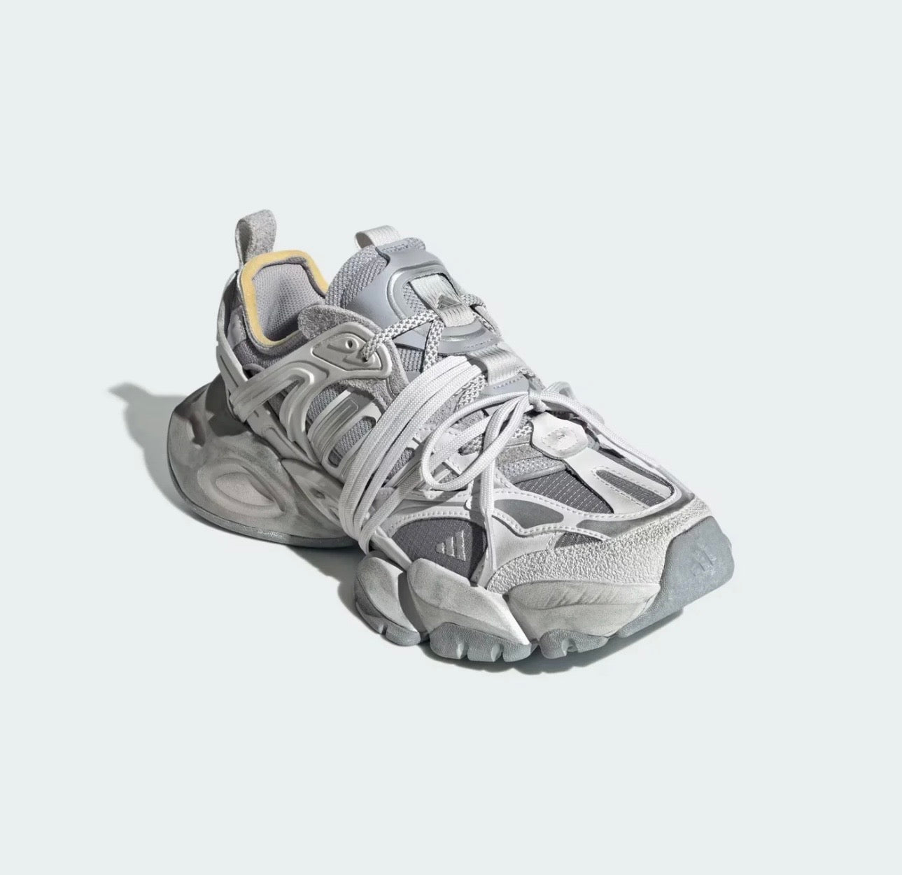 Adidas XLG Runner Deluxe sneakers Grey Silver - VIBES MILANO