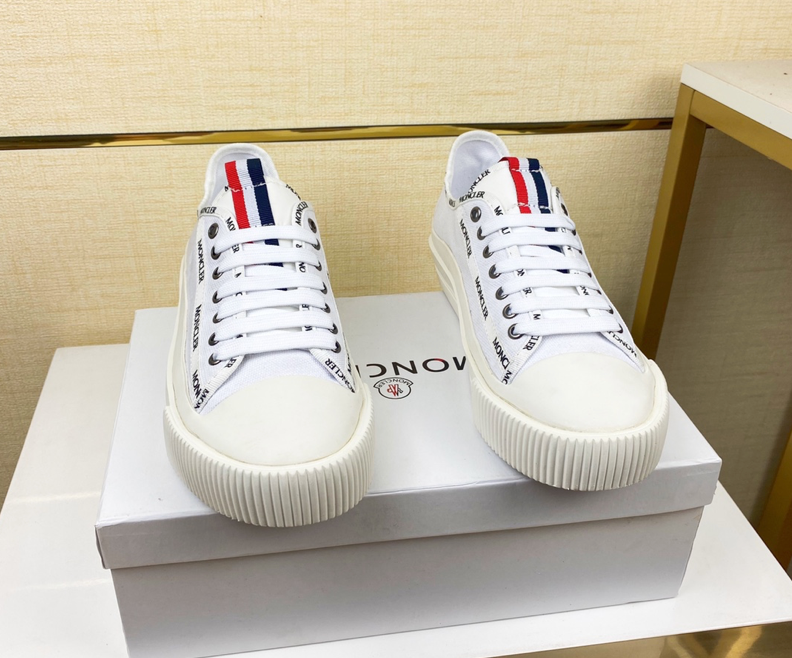 Moncler sneakers bianche tela unisex