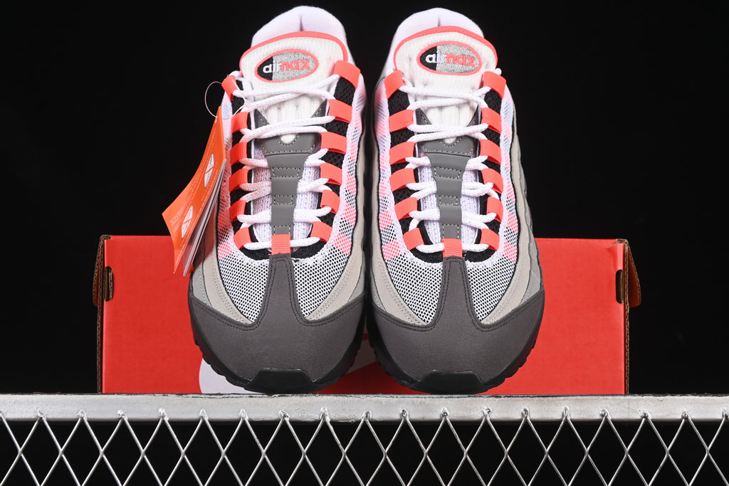 Nike Air Max 95 OG white solar red