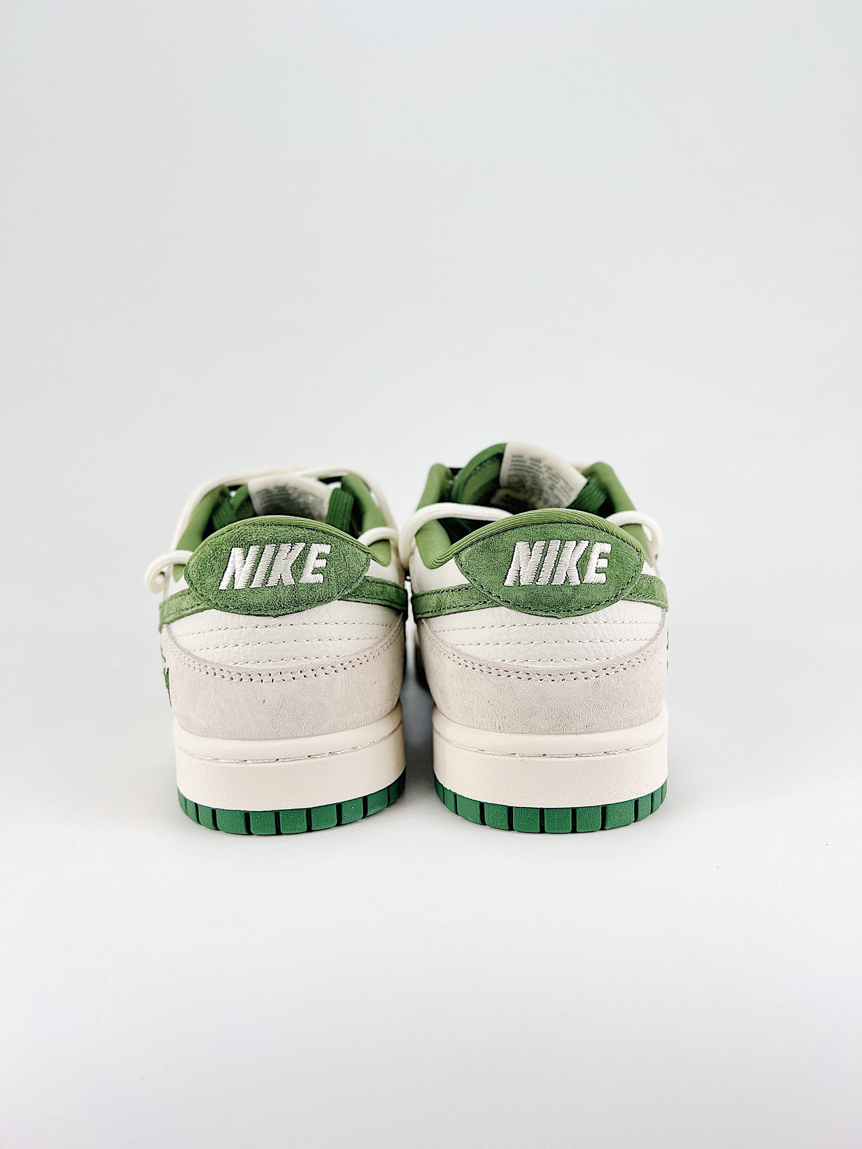 Nike New Dunk SB Low mod. Stussy verde