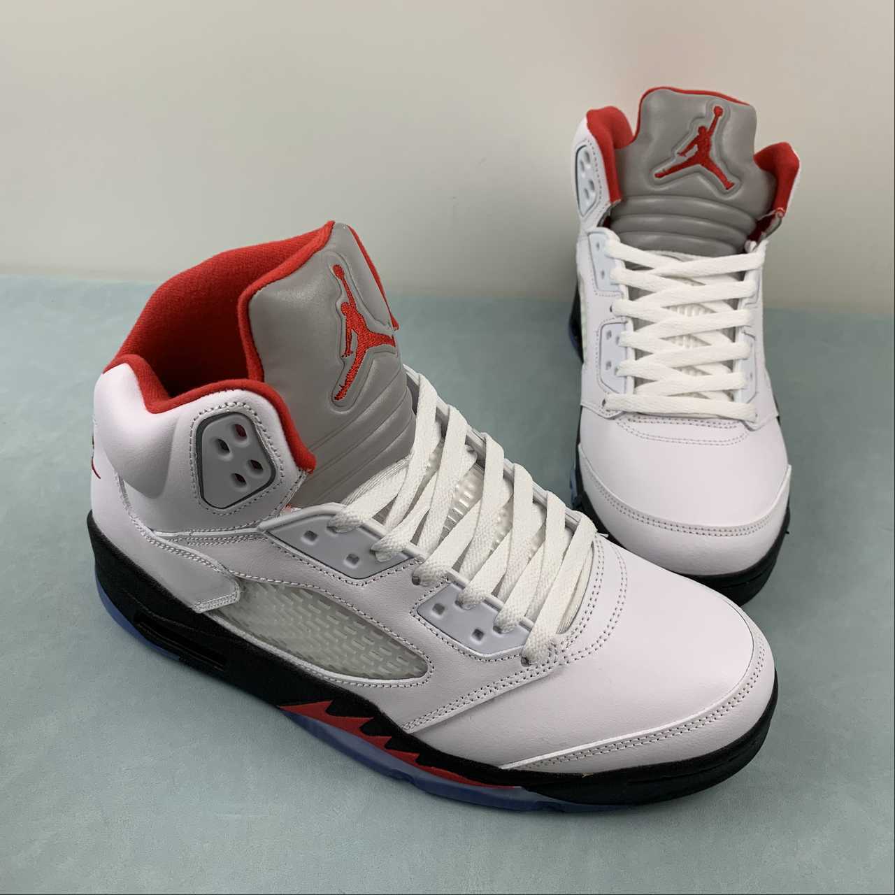 Nike Air Jordan 5 Retro Fire Red Silver Tongue - VIBES MILANO