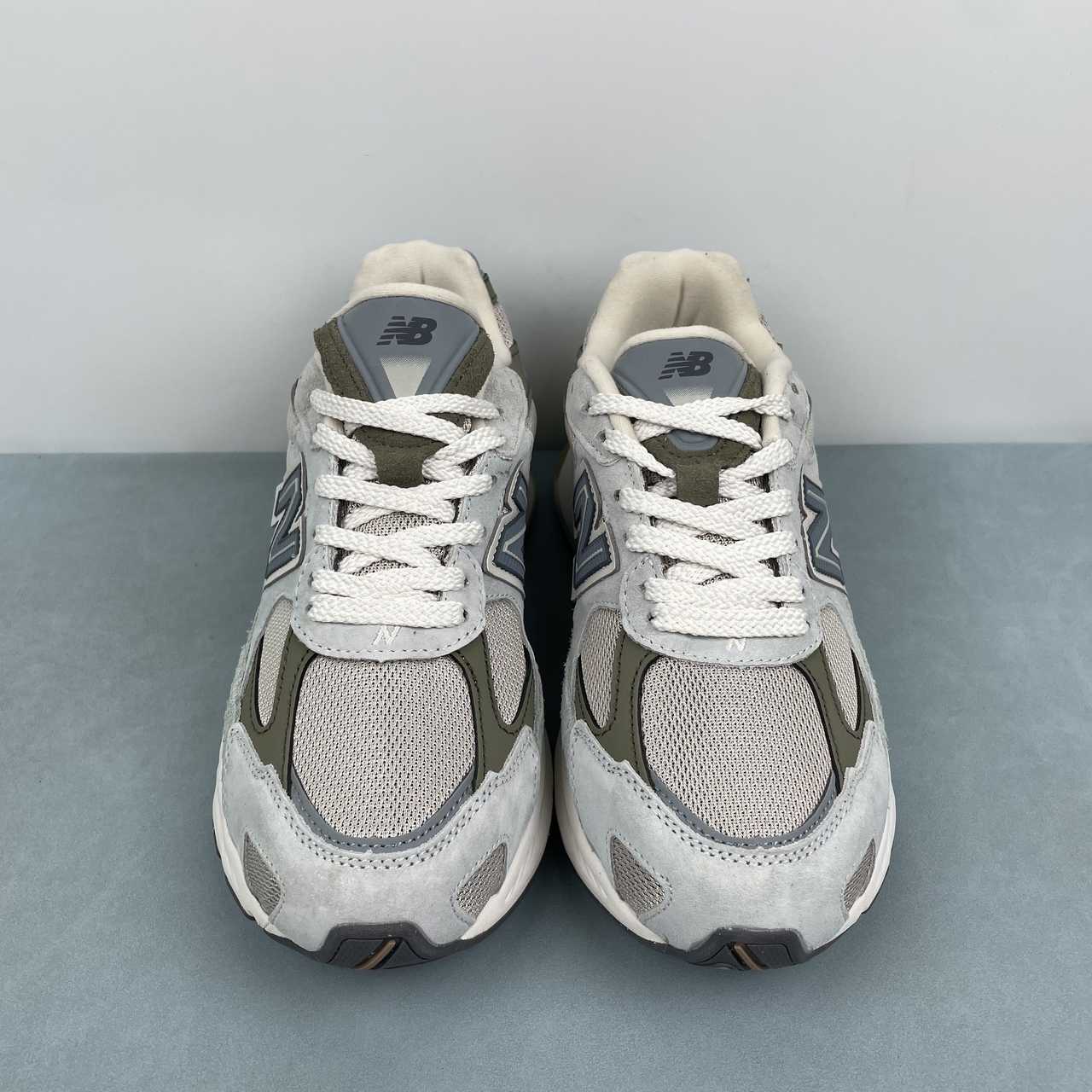 New Balance 2010 Grey White Brown