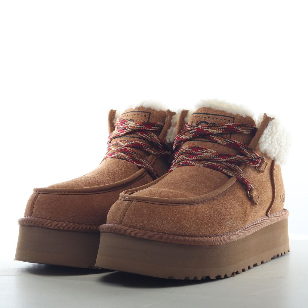 Ugg Funkarra Cabin Cuff marrone