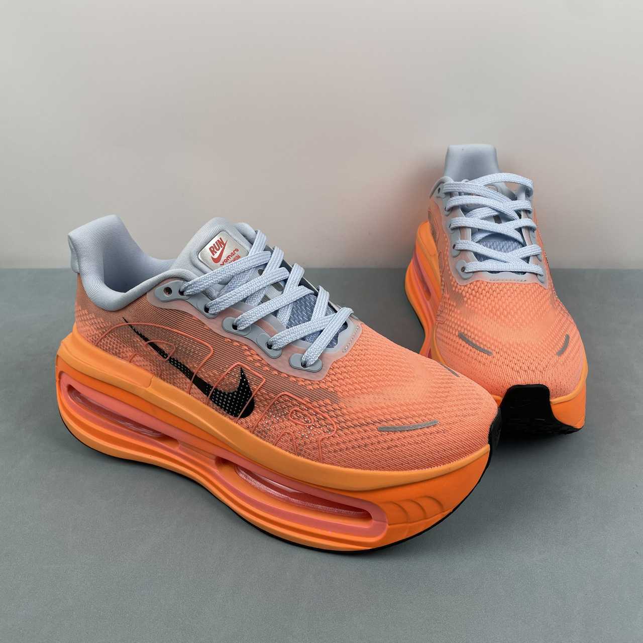Nike Vomero Premium orange - VIBES MILANO