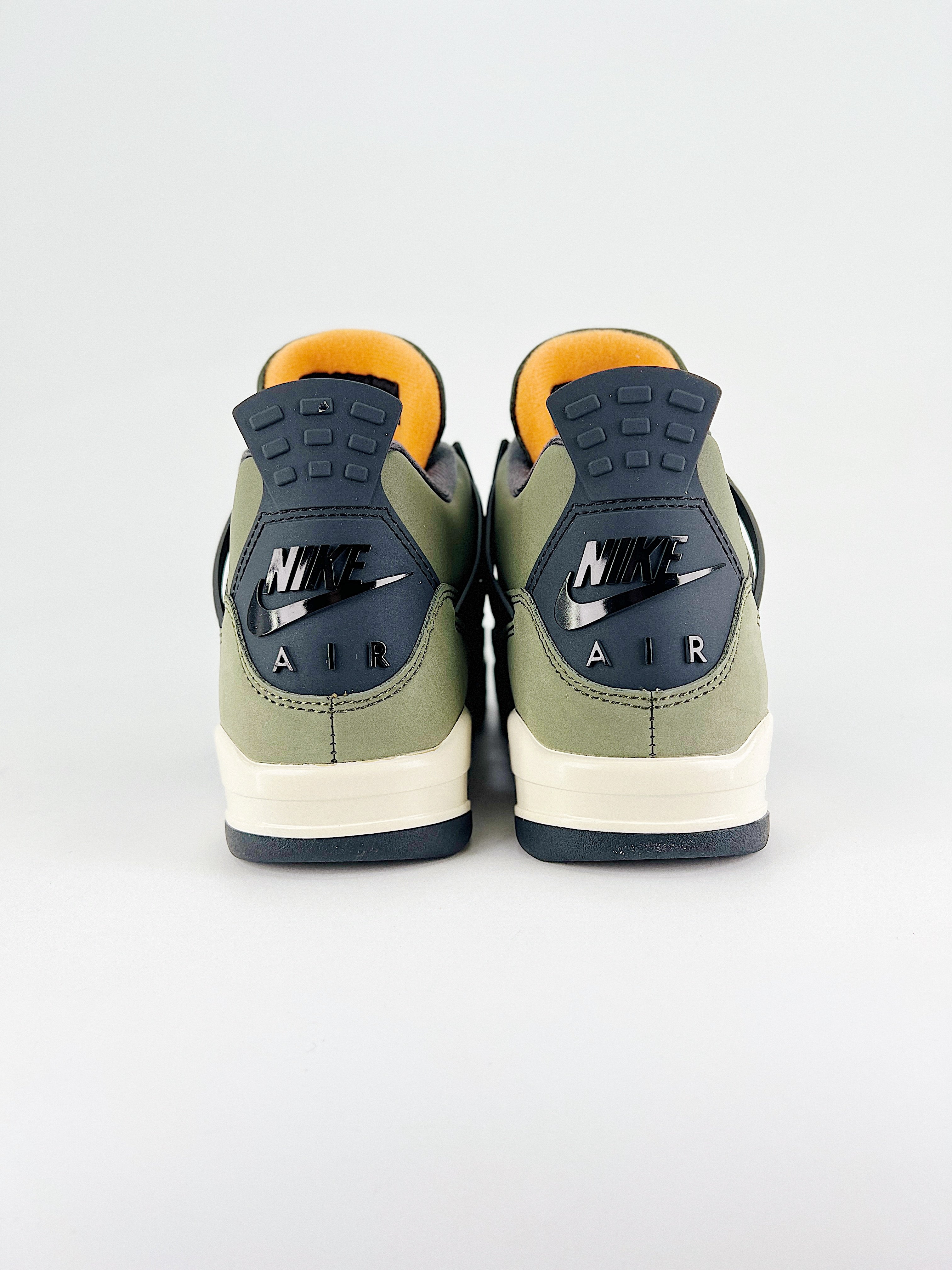Nike Air Jordan 4 Retro Undefeated