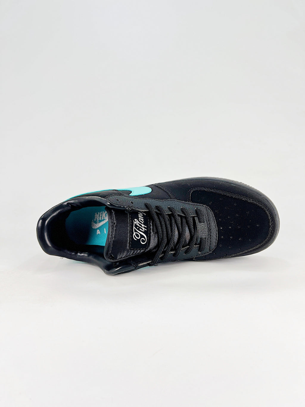 Nike Air Force 1 ’07 Low x Tiffany & Co