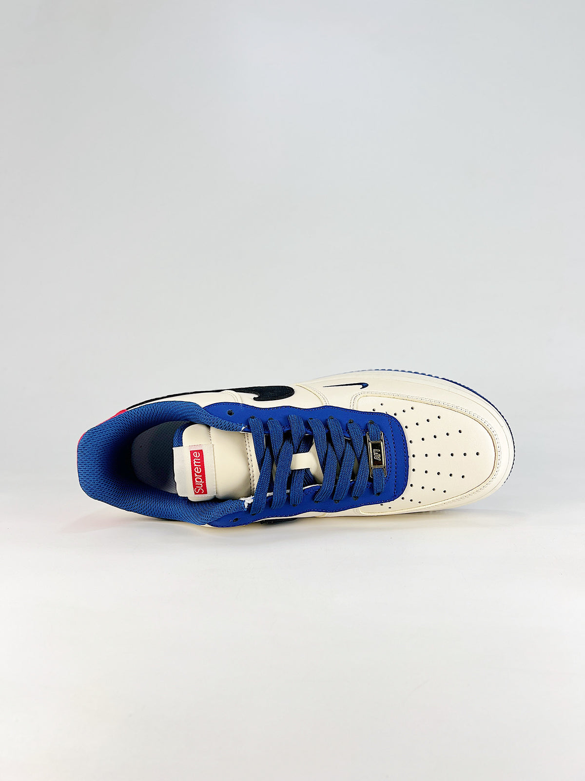 Nike Air Force 1 Supreme – White/Blue