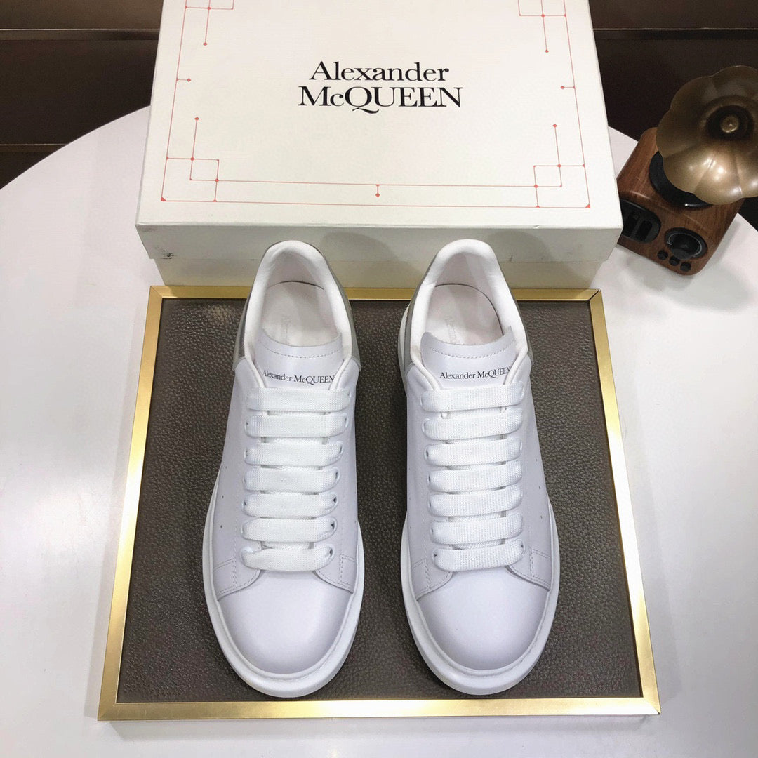 Alexander McQueen sneakers suola oversize bianco silver