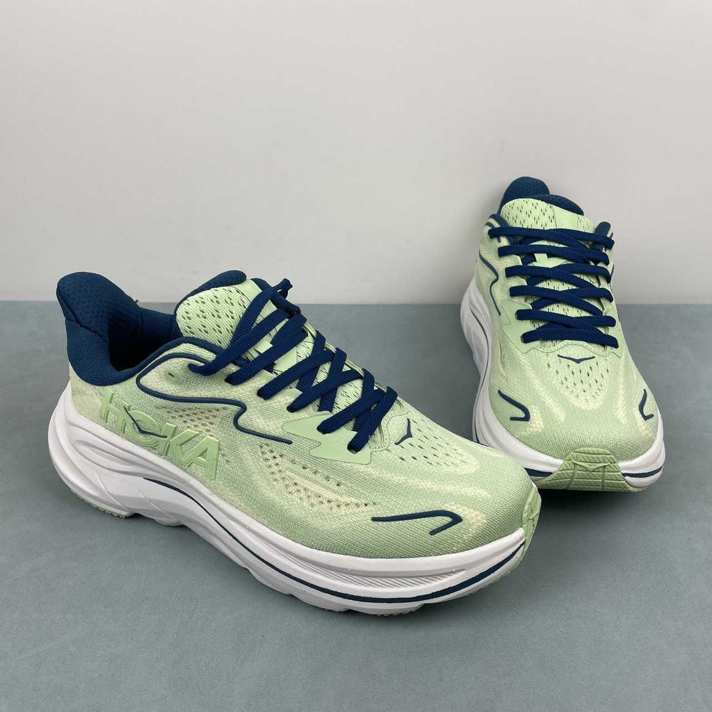 Hoka One Clifton 10 verde chiaro
