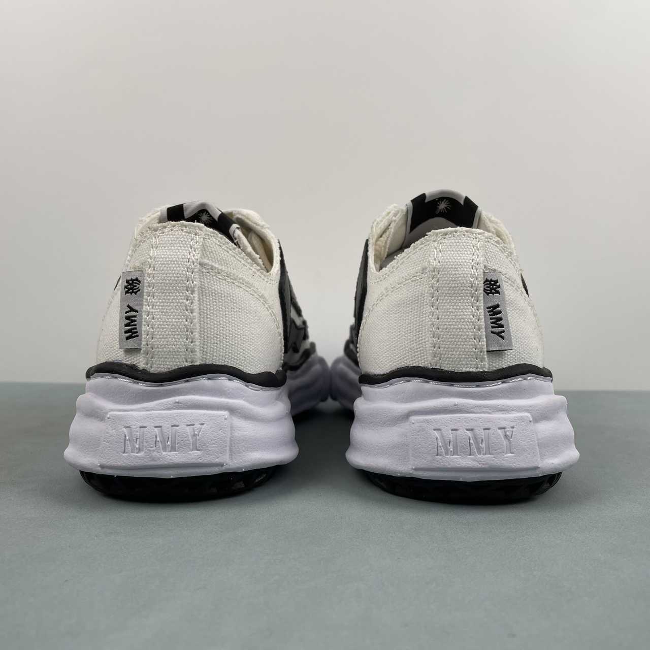 Maison Mihara Yasuhiro x MMY AMIRI Skel-Top Low bianco