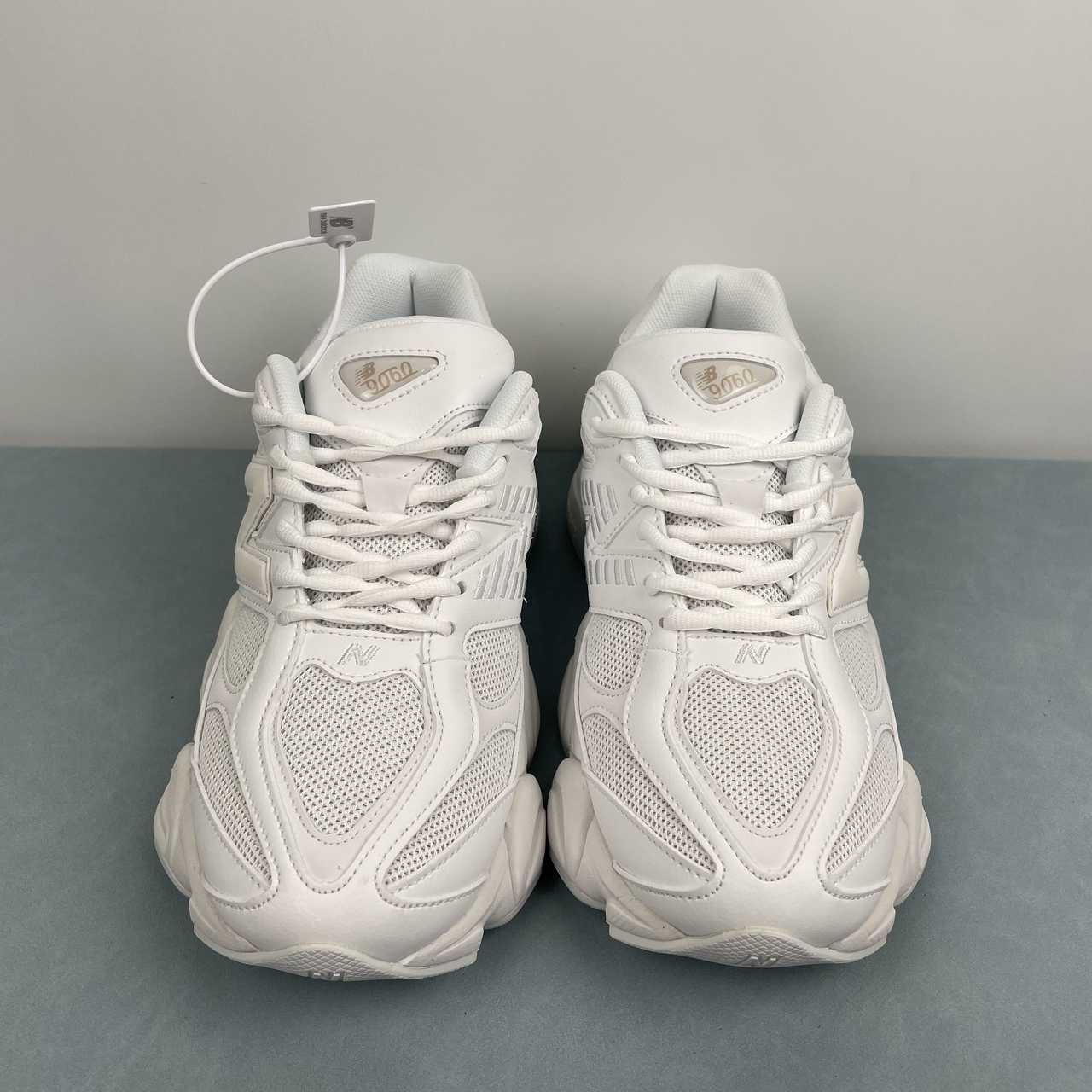 New Balance NB 9060 Triple White – VIBES MILANO