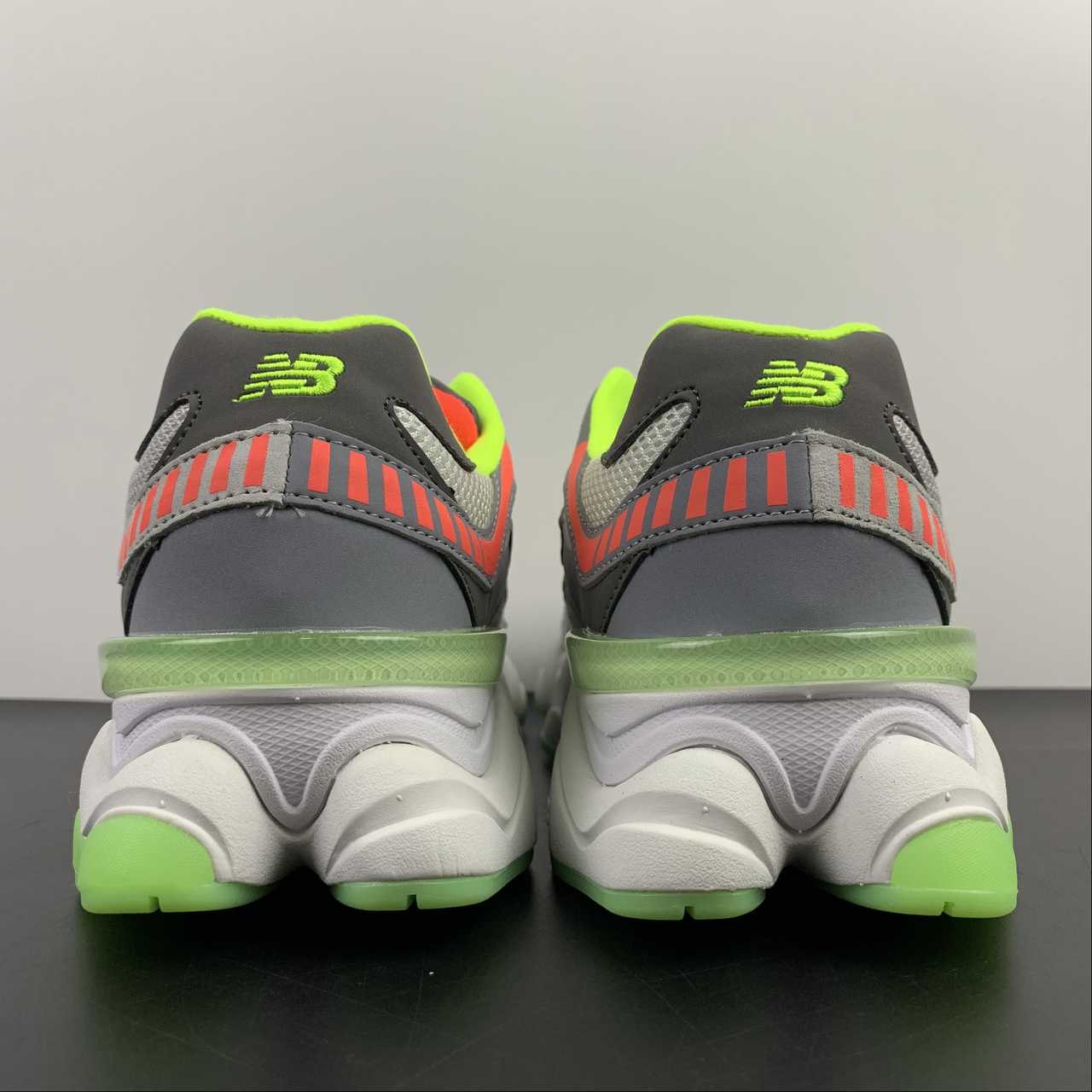 New Balance NB 9060 DGG Glow
