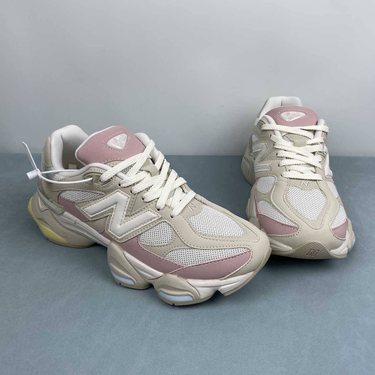 New Balance NB 9060 Pink Cream