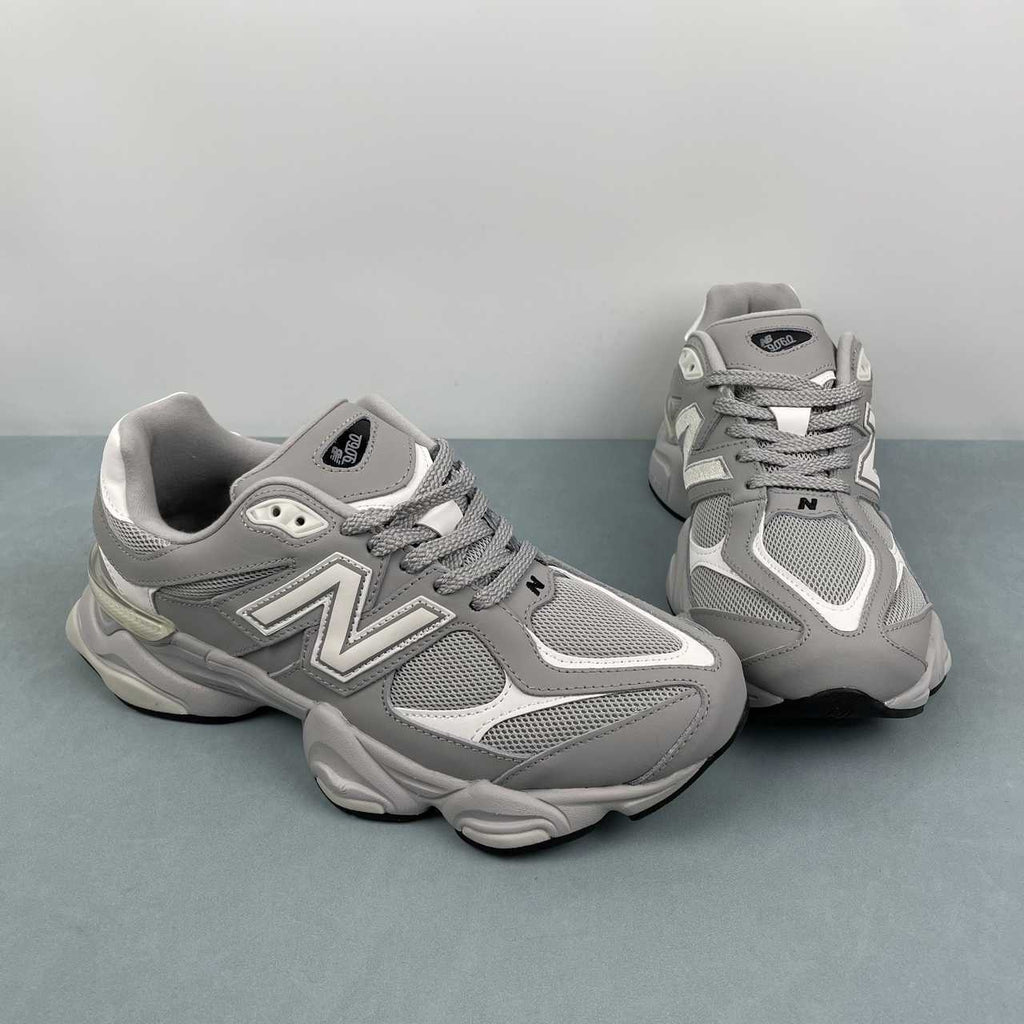 New Balance NB 9060 Light Grey Silver Metallic