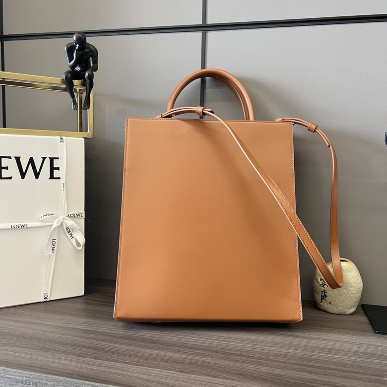 Loewe Standard Tote Bag