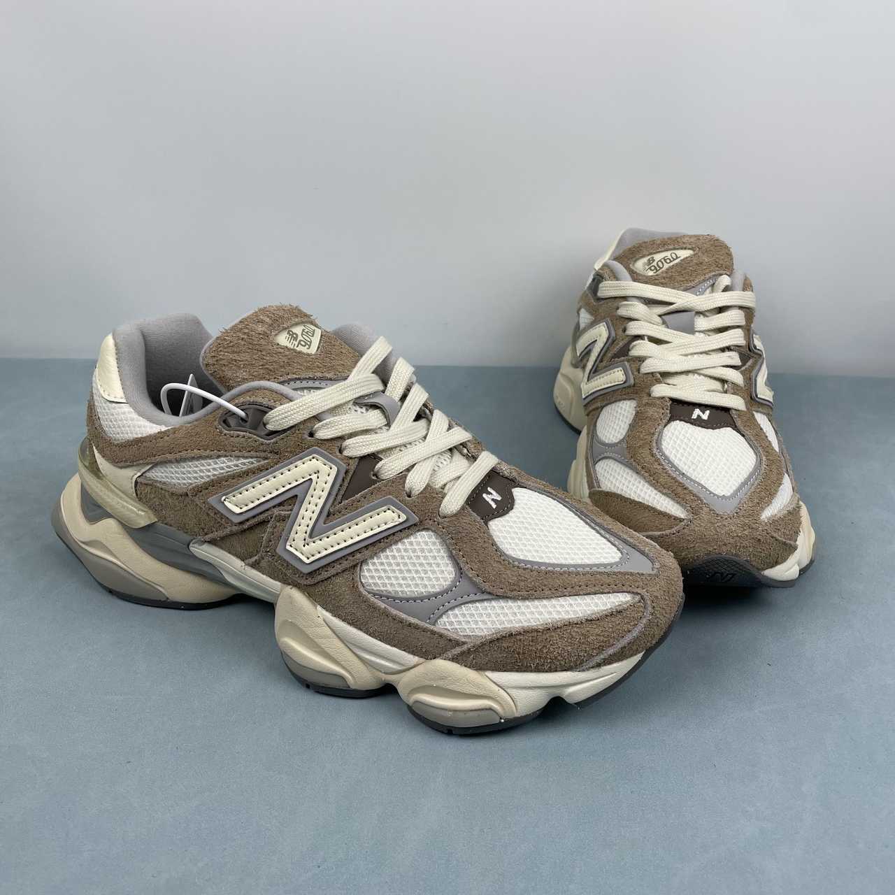 New Balance NB 9060 Driftwood Stone