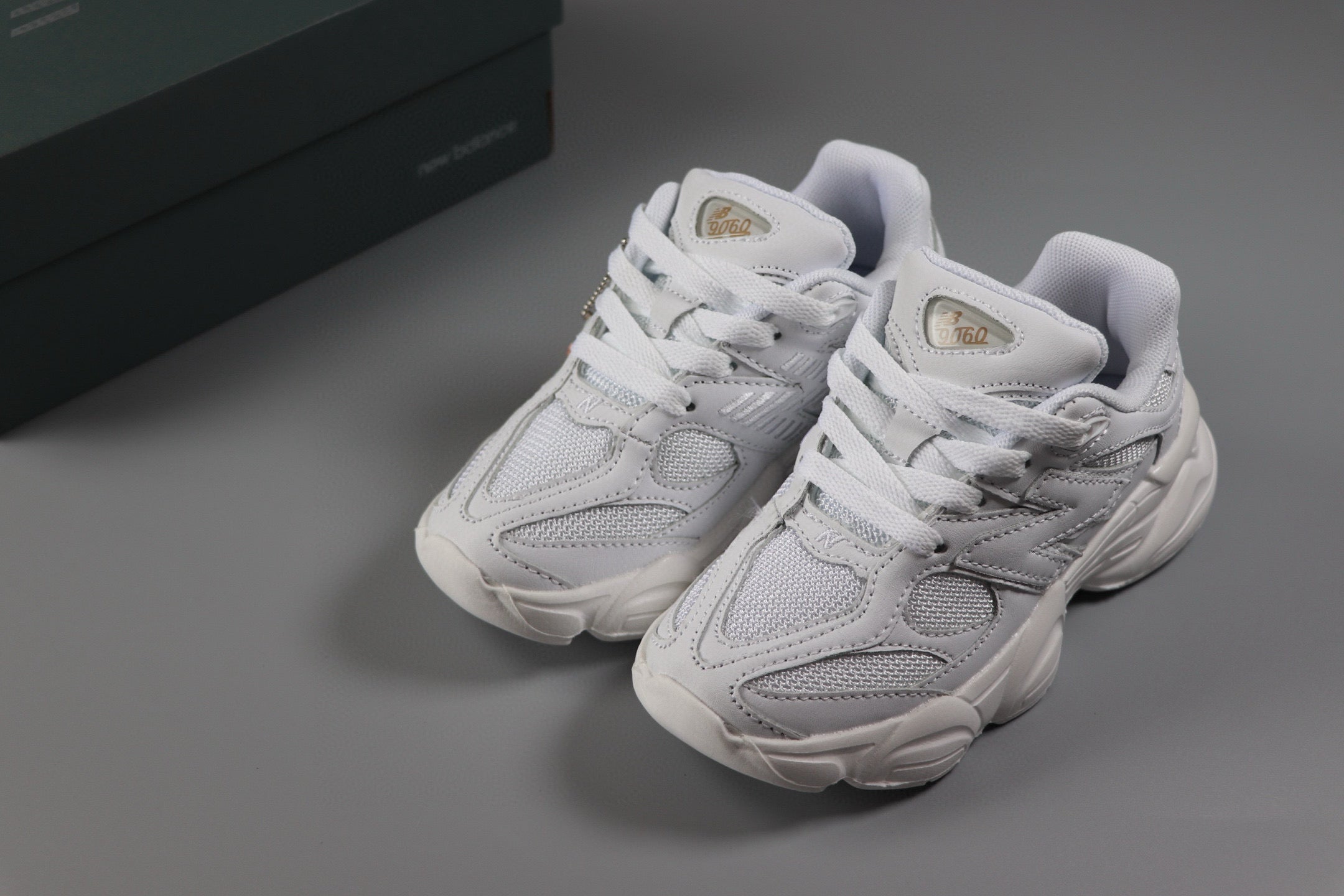 New Balance NB 9060 junior White