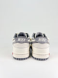 Nike New Dunk SB Supreme bianco grigio