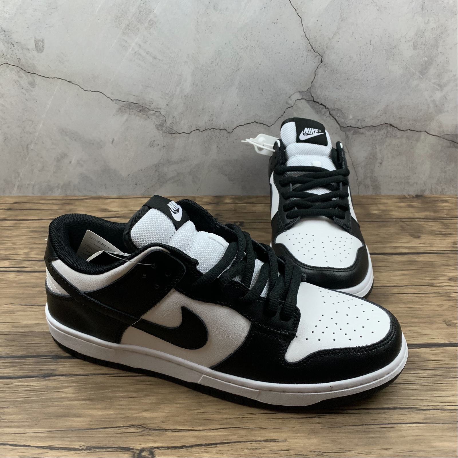 Nike New Dunk SB Low black